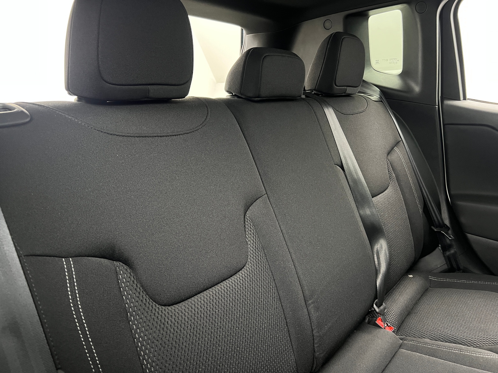 Thumbnail: 2022 Jeep Renegade - 6