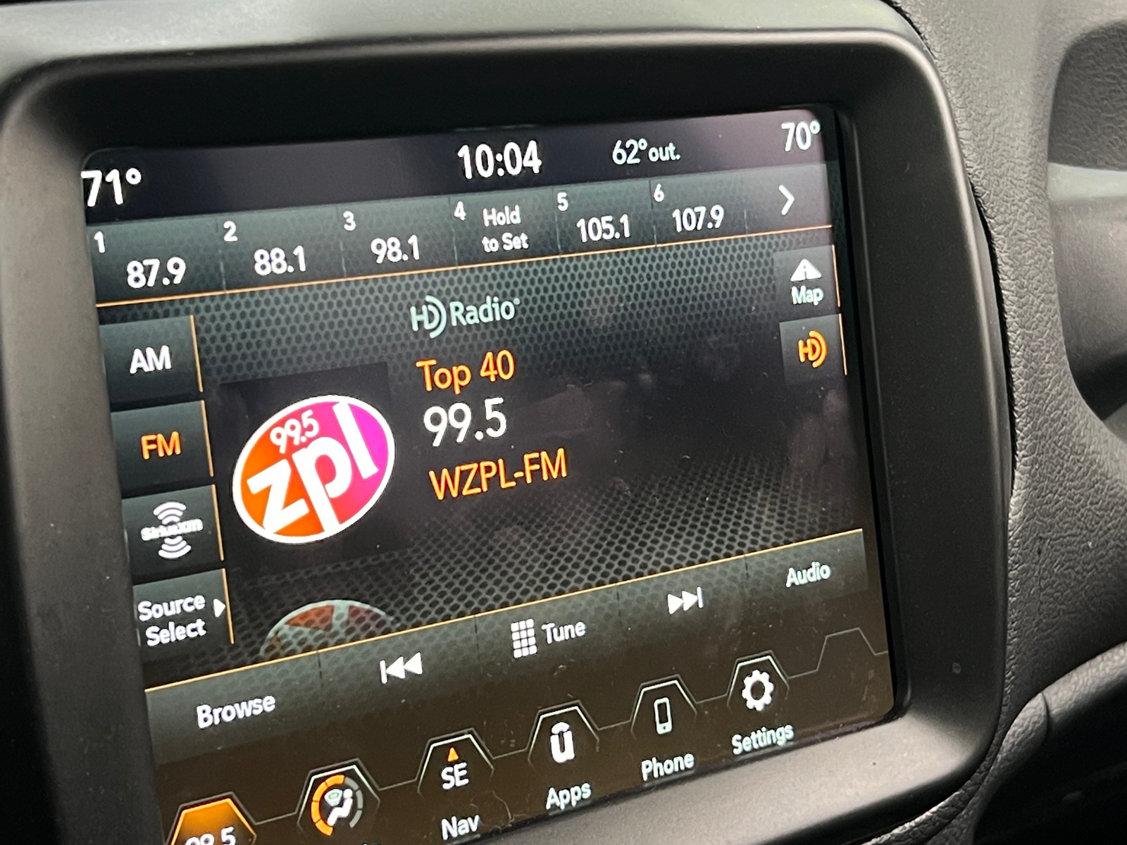 Thumbnail: 2022 Jeep Renegade - 4