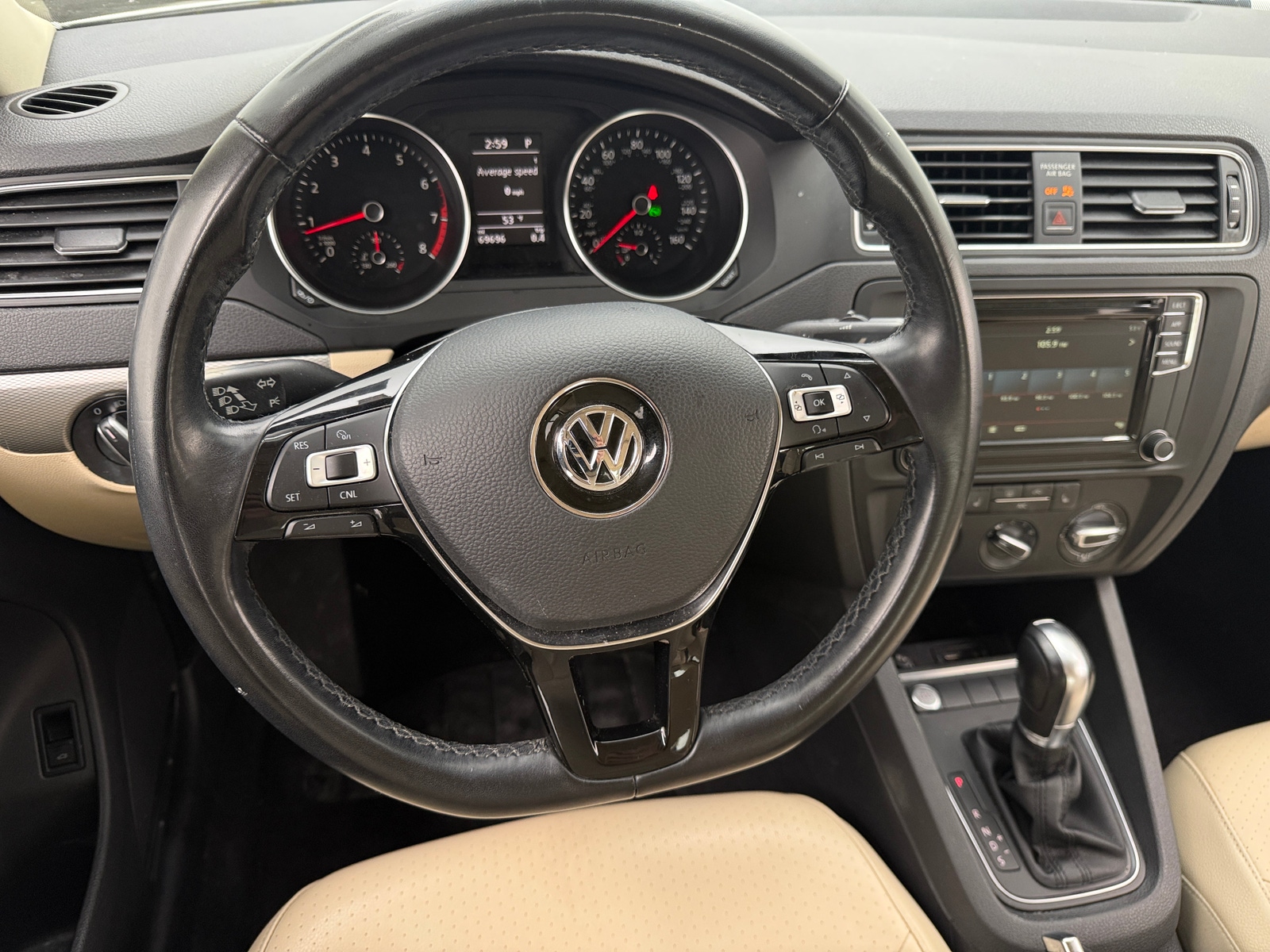 Thumbnail: 2018 Volkswagen Jetta - 4