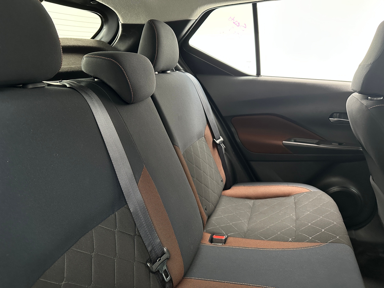 Thumbnail: 2018 Nissan Kicks - 6