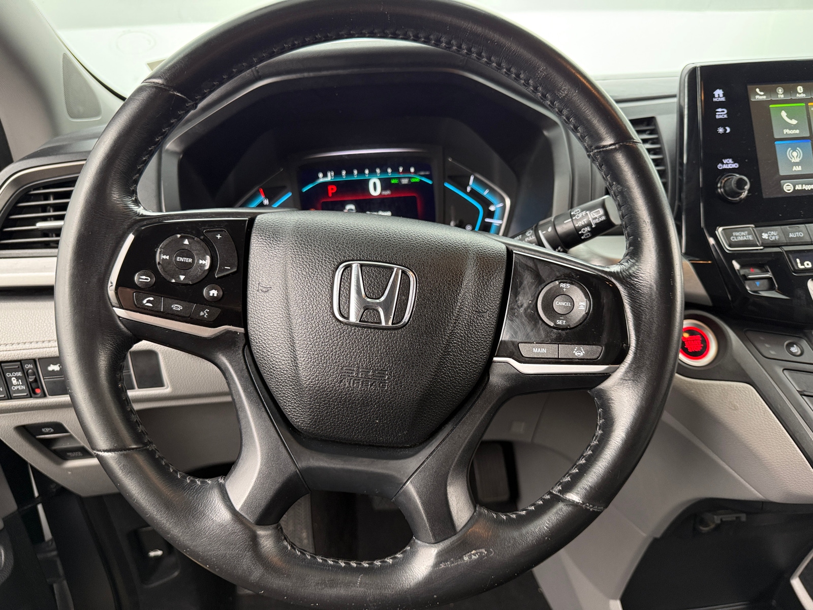 Thumbnail: 2018 Honda Odyssey - 4