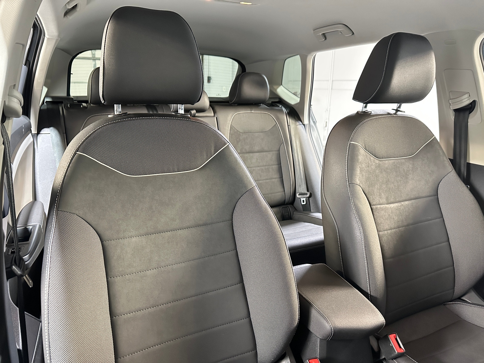 Thumbnail: 2024 Volkswagen Taos - 2