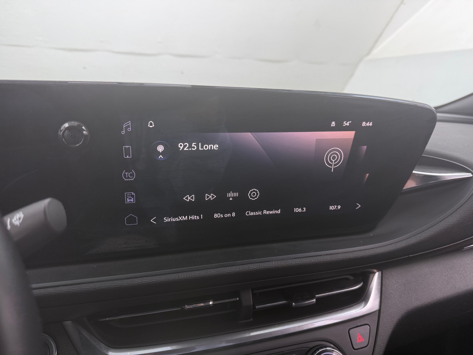 Thumbnail: 2024 Buick Envista - 4