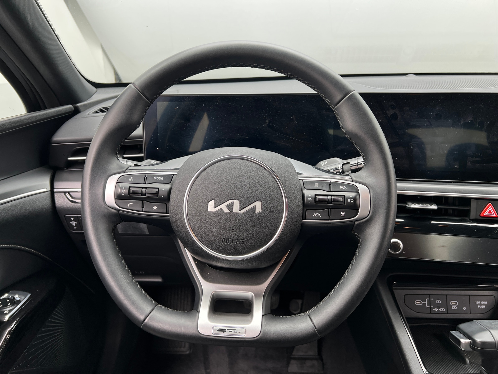 Thumbnail: 2025 Kia K5 - 4