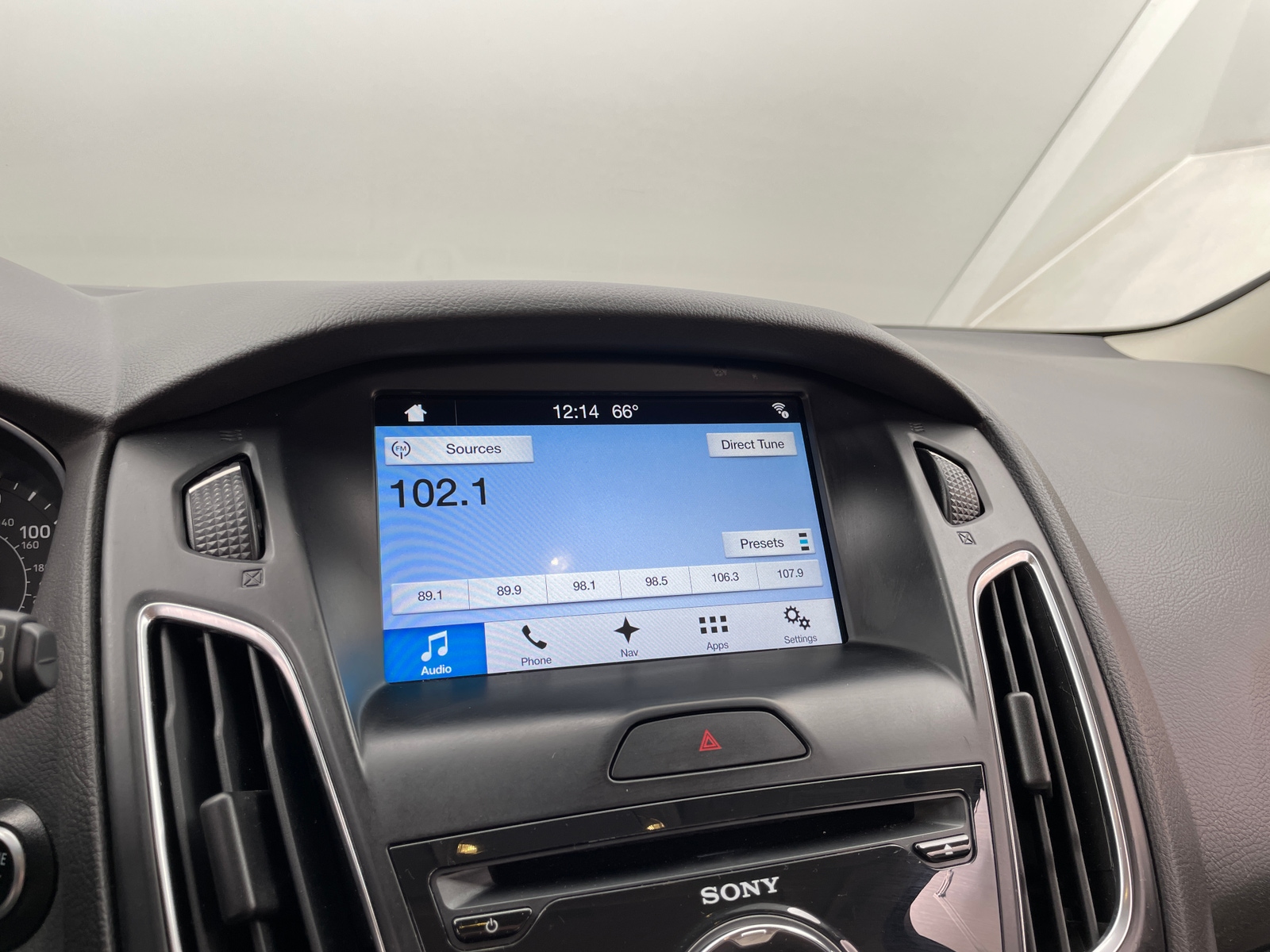 Thumbnail: 2017 Ford Focus - 3