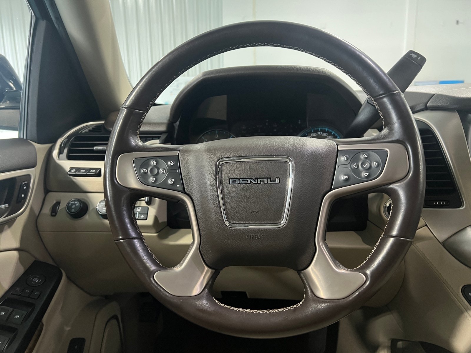 Thumbnail: 2020 GMC Yukon - 4