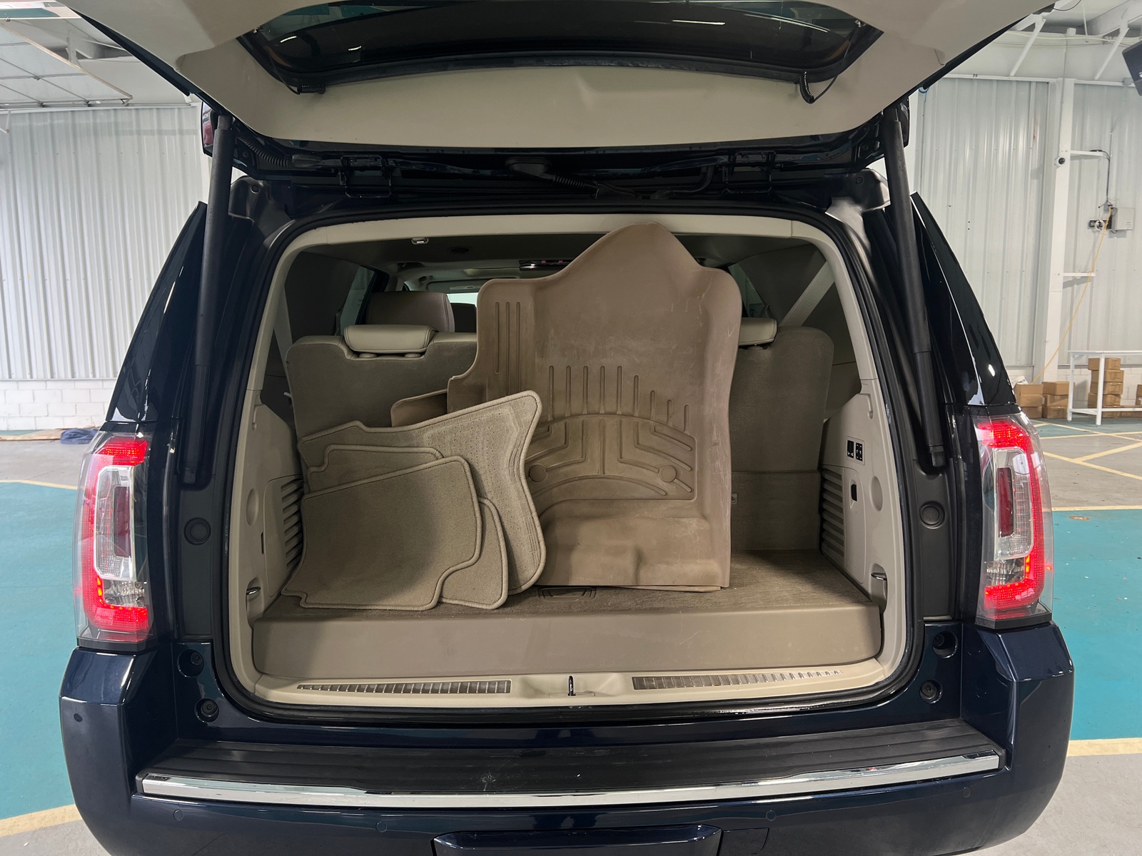 Thumbnail: 2020 GMC Yukon - 6