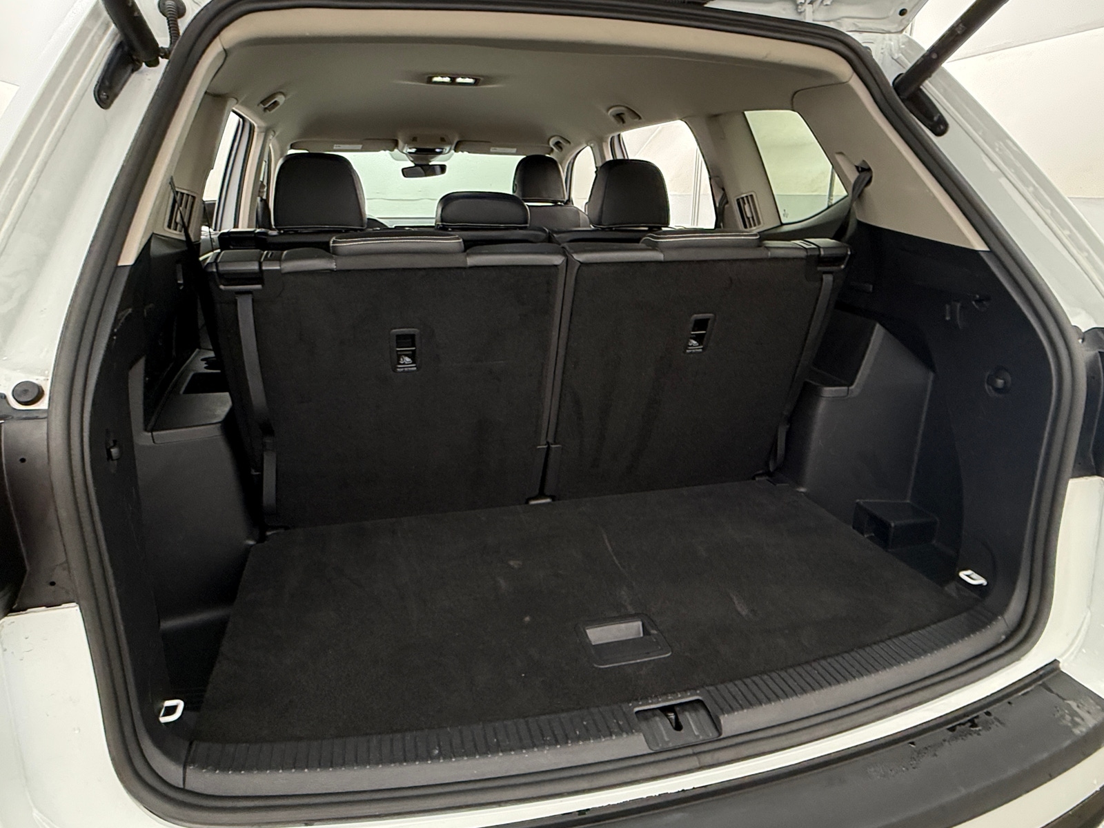 Thumbnail: 2025 Volkswagen Atlas - 6