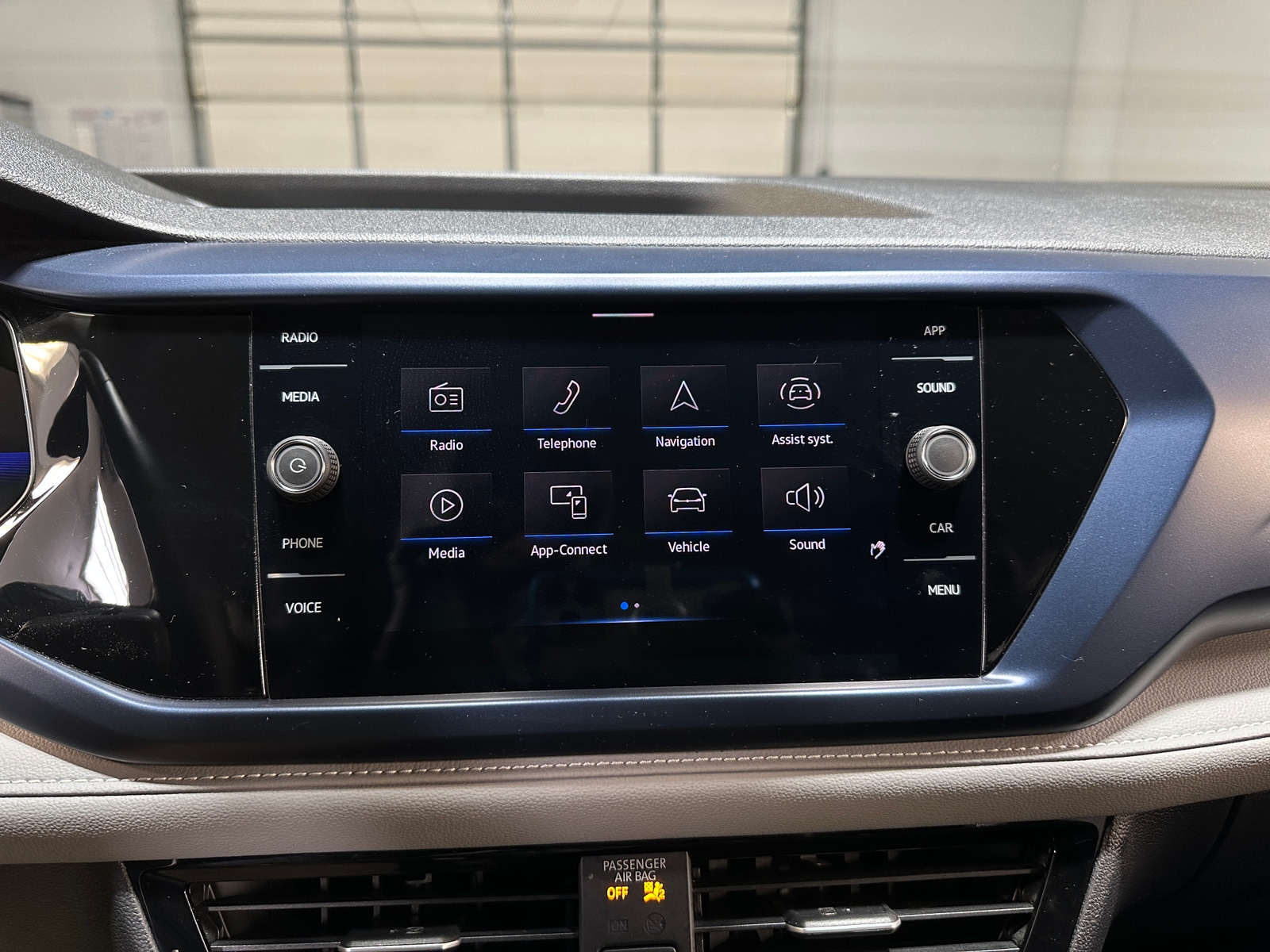 Thumbnail: 2024 Volkswagen Taos - 3