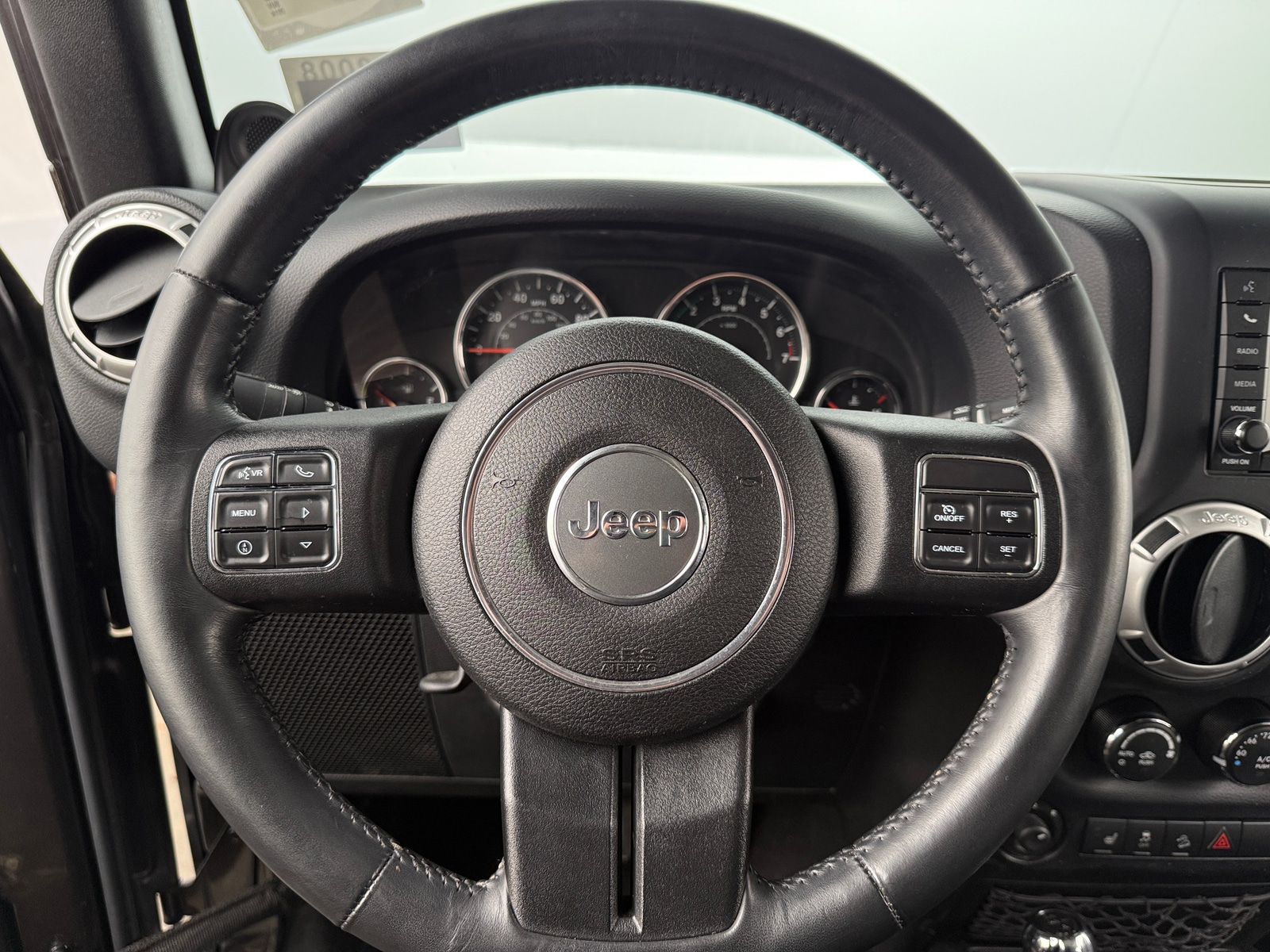 Thumbnail: 2014 Jeep Wrangler - 5