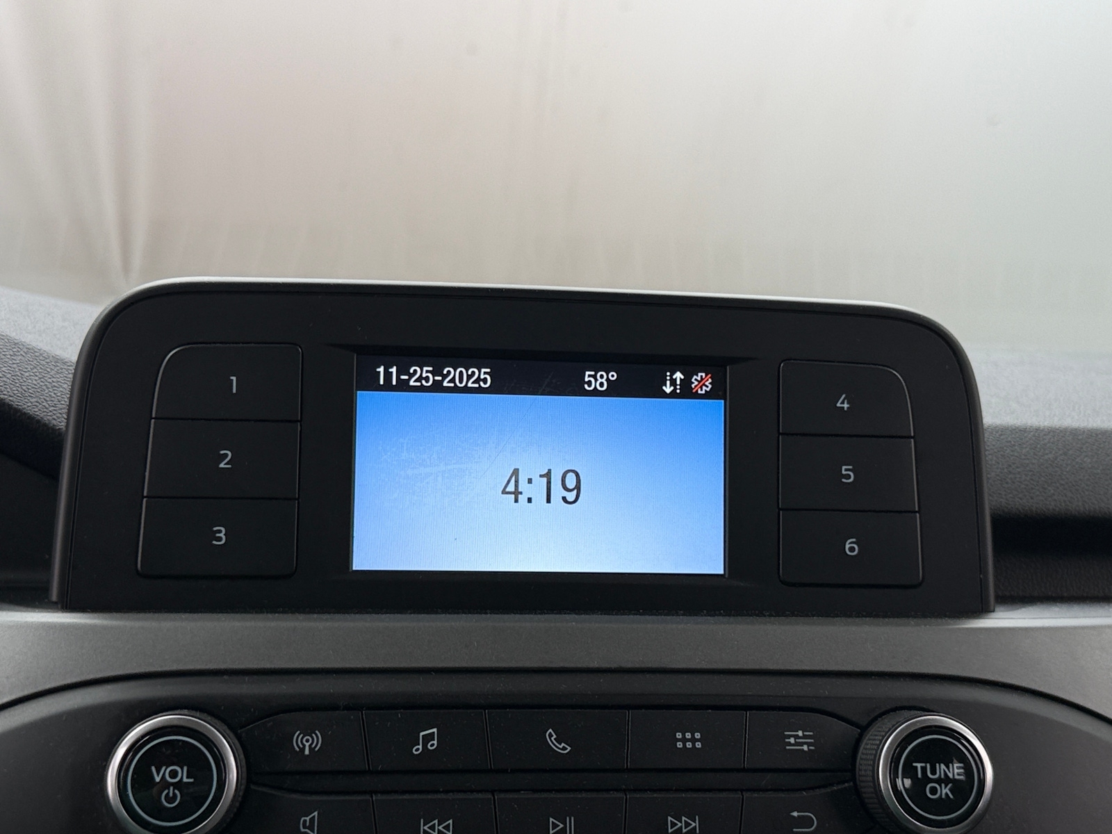 Thumbnail: 2020 Ford Escape - 4