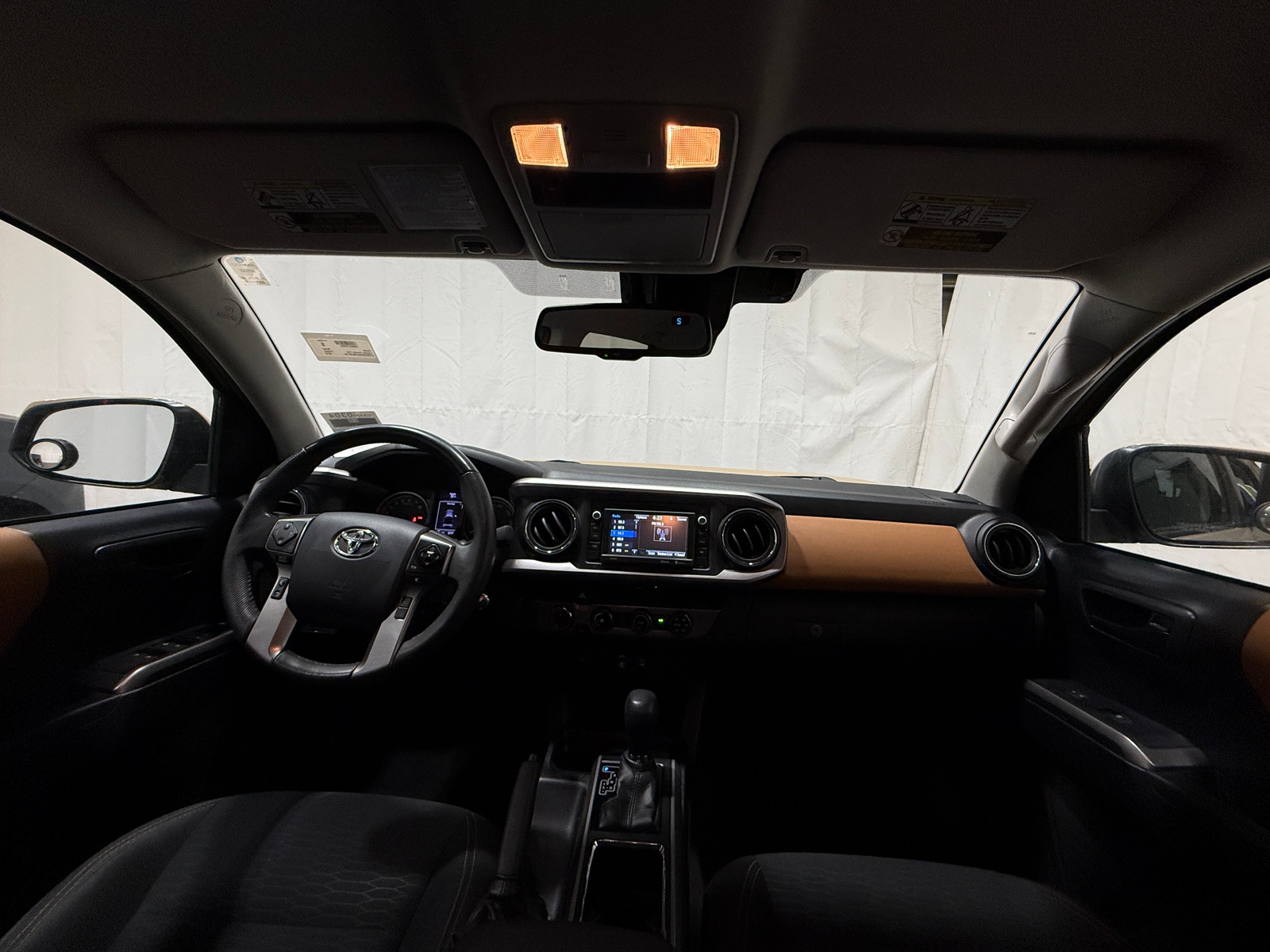 Thumbnail: 2018 Toyota Tacoma - 3