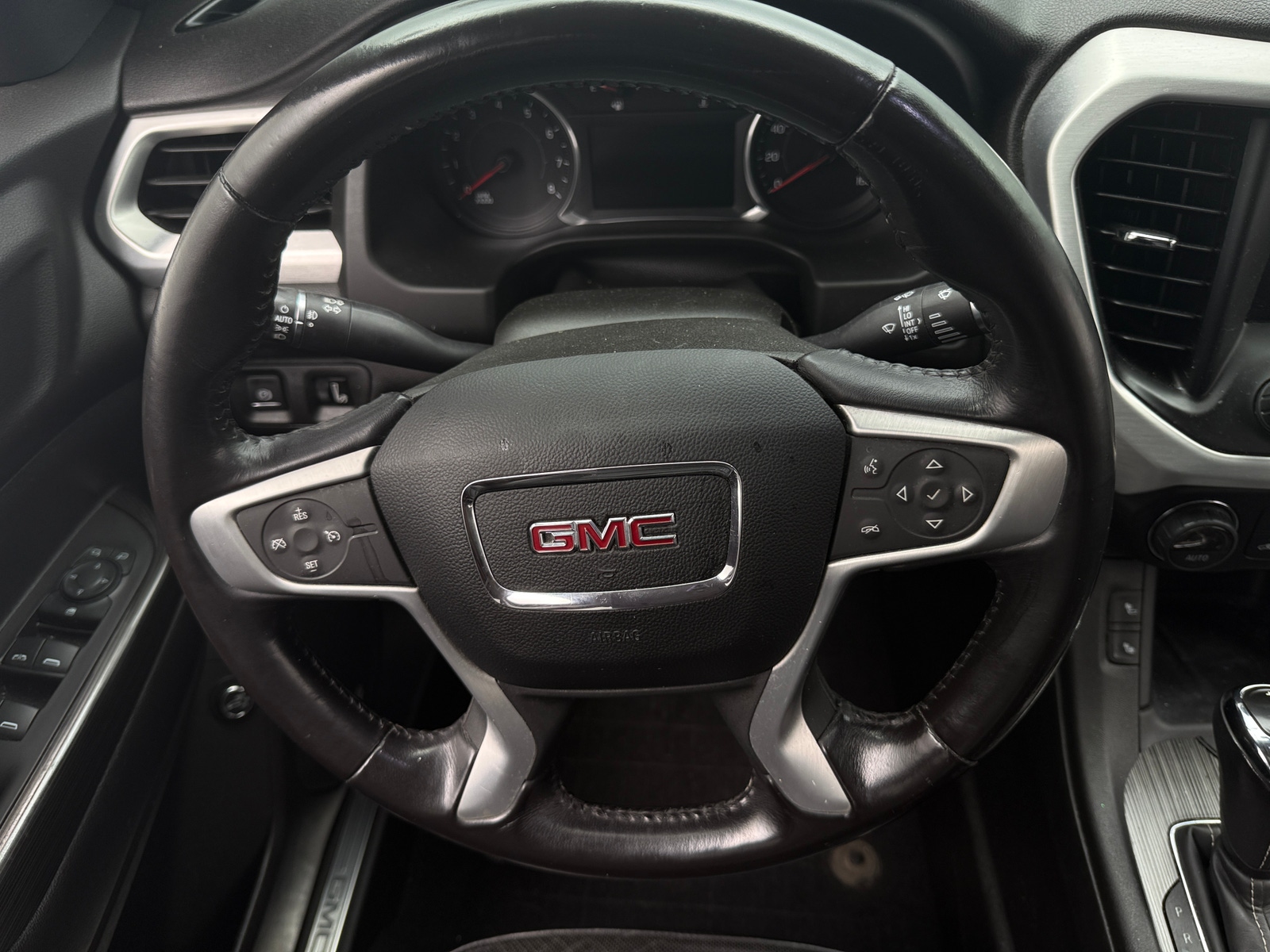 Thumbnail: 2019 GMC Acadia - 4