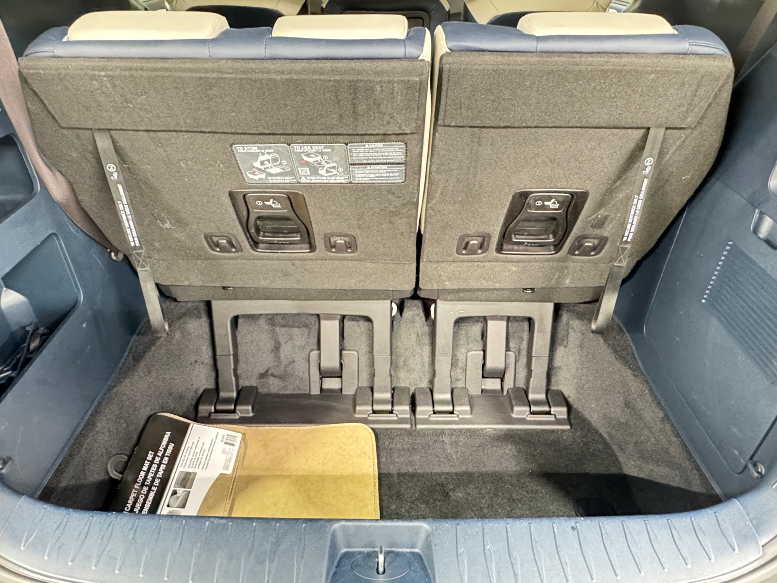 Thumbnail: 2025 Kia Carnival - 6