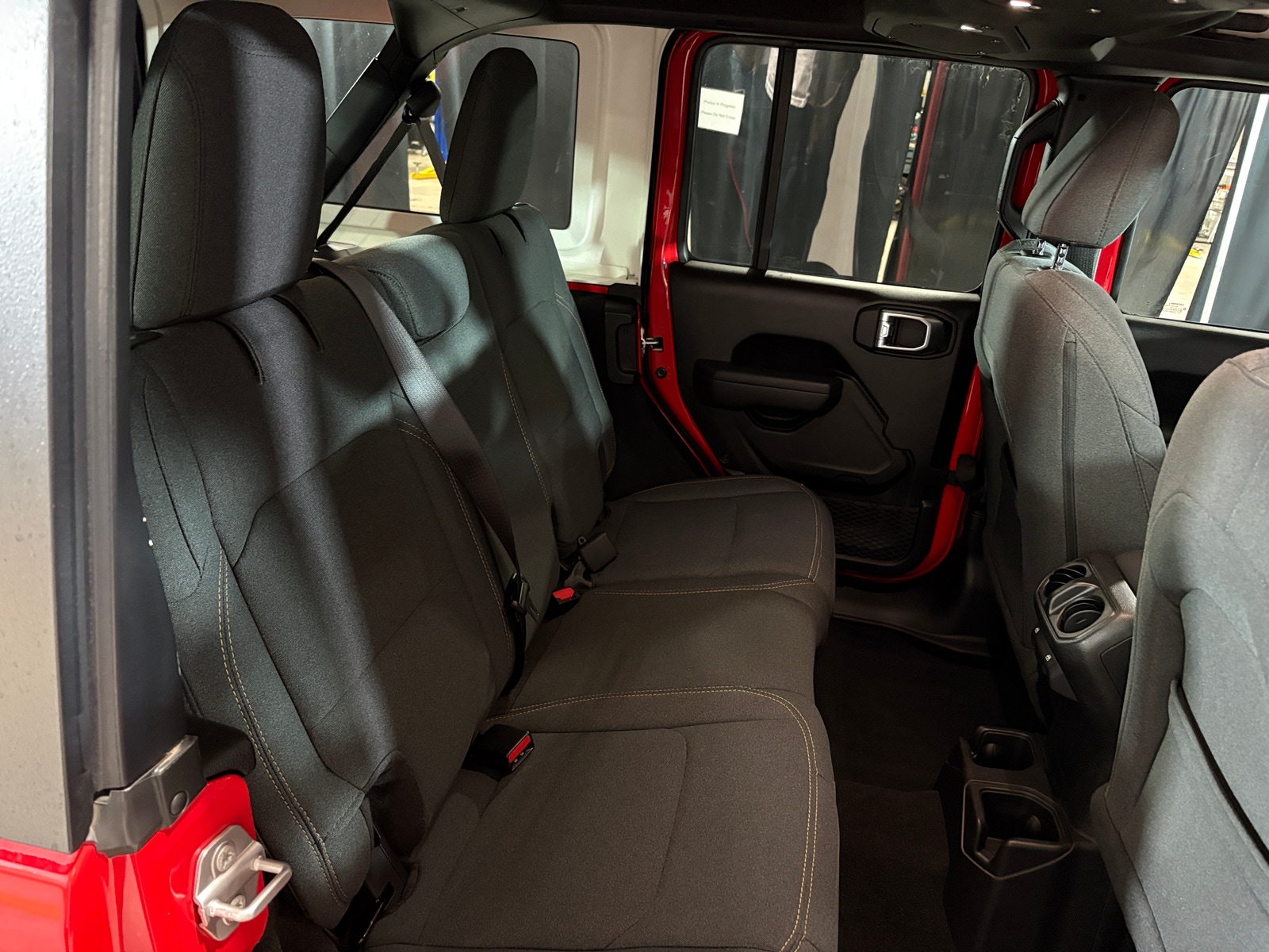 Thumbnail: 2025 Jeep Wrangler - 6