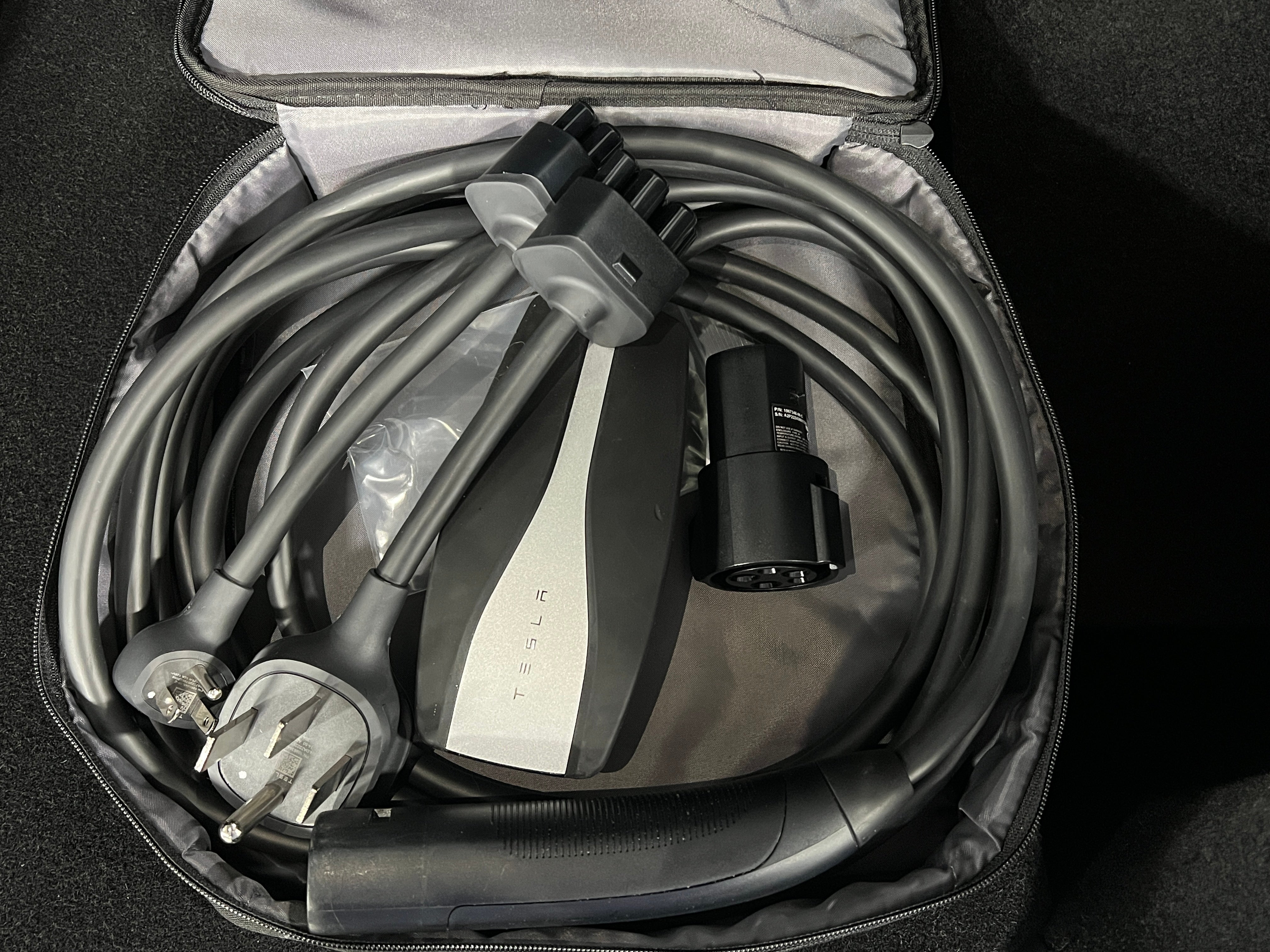 Used 2022 Tesla Model Y Long Range with VIN 7SAYGDEE9NA020976 for sale in Northfield, Minnesota