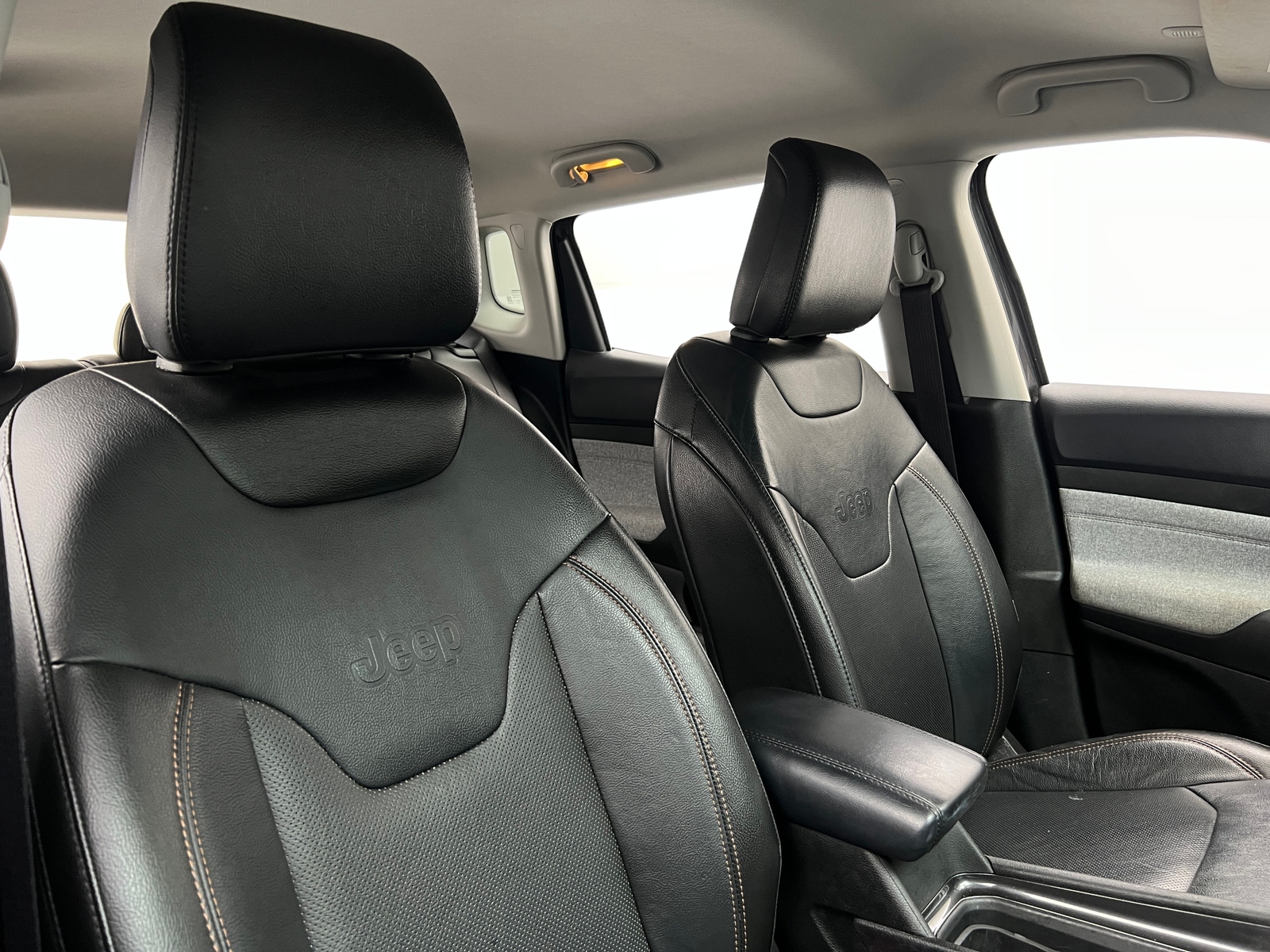 Thumbnail: 2022 Jeep Compass - 2