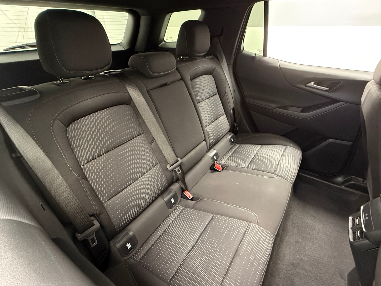 Thumbnail: 2025 Chevrolet Equinox - 6