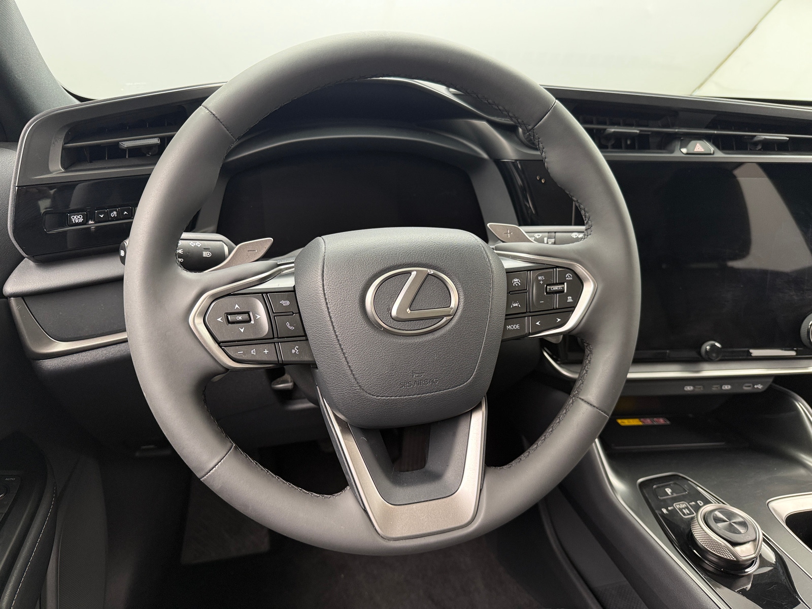 Thumbnail: 2024 Lexus RZ - 5