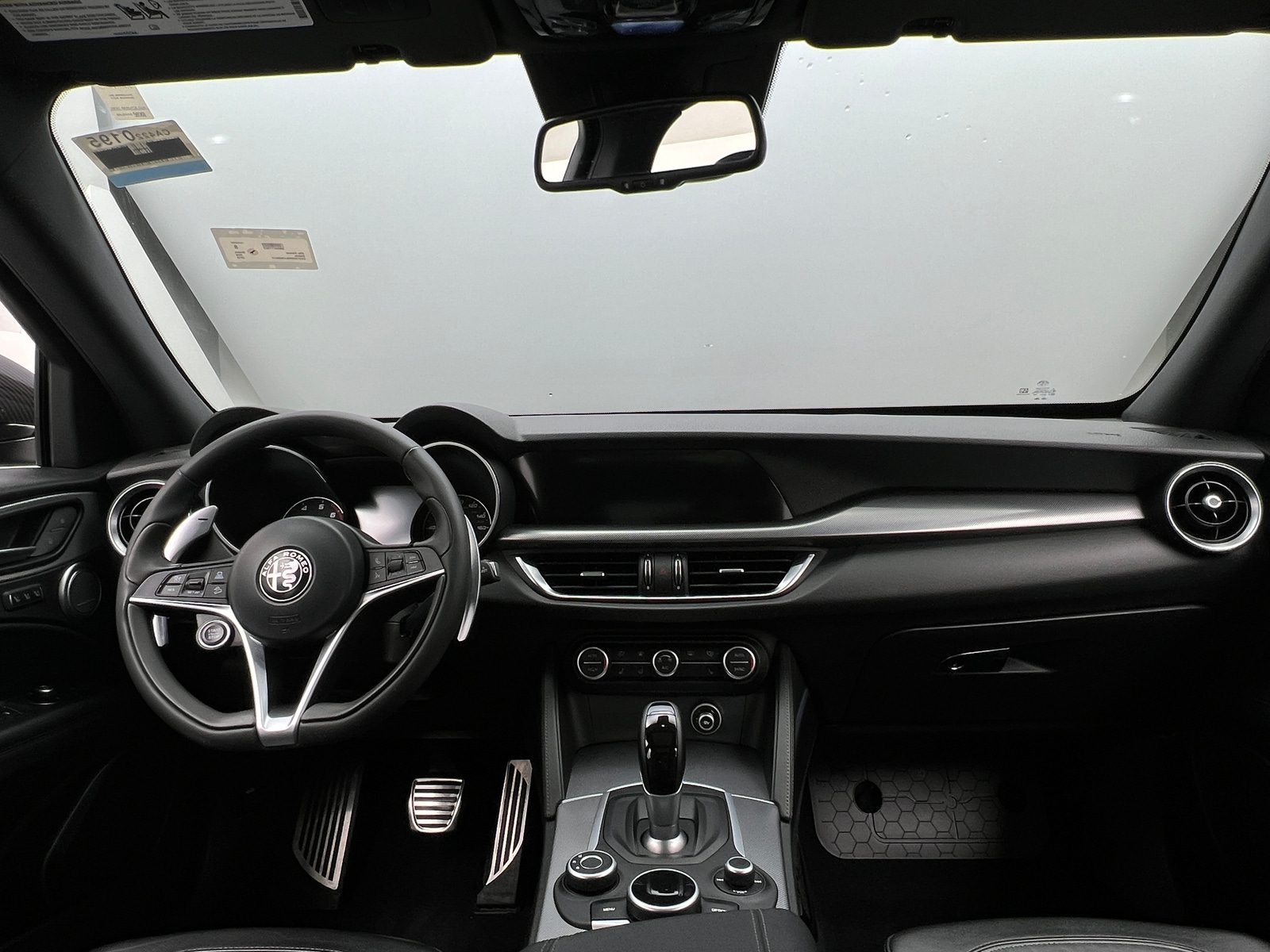 Thumbnail: 2018 Alfa Romeo Stelvio - 2