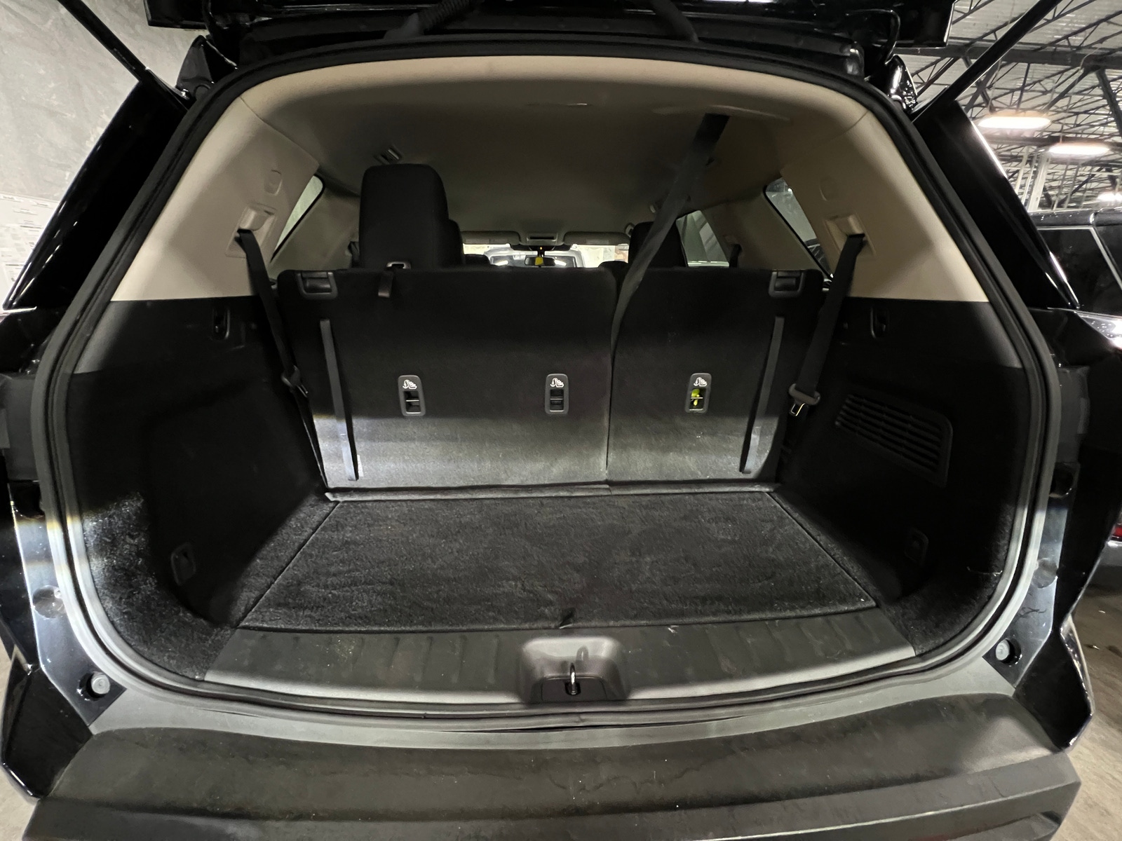 Thumbnail: 2024 Nissan Pathfinder - 7