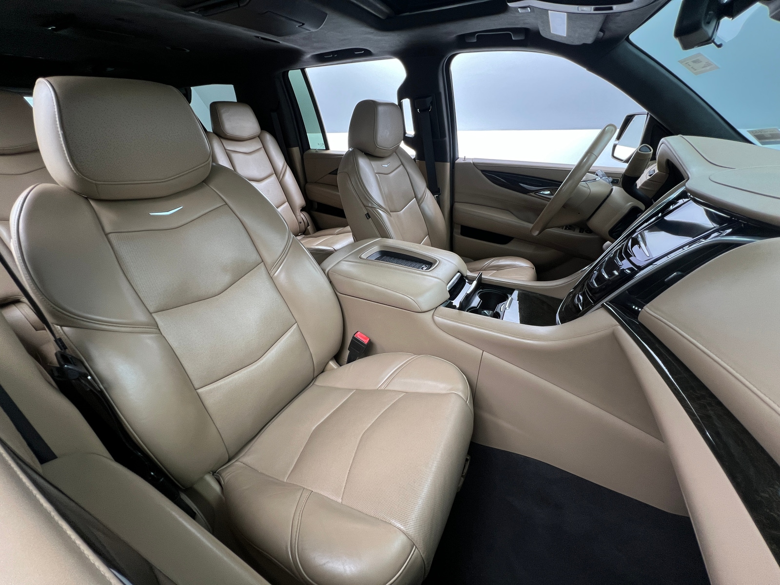 Thumbnail: 2020 Cadillac Escalade - 2