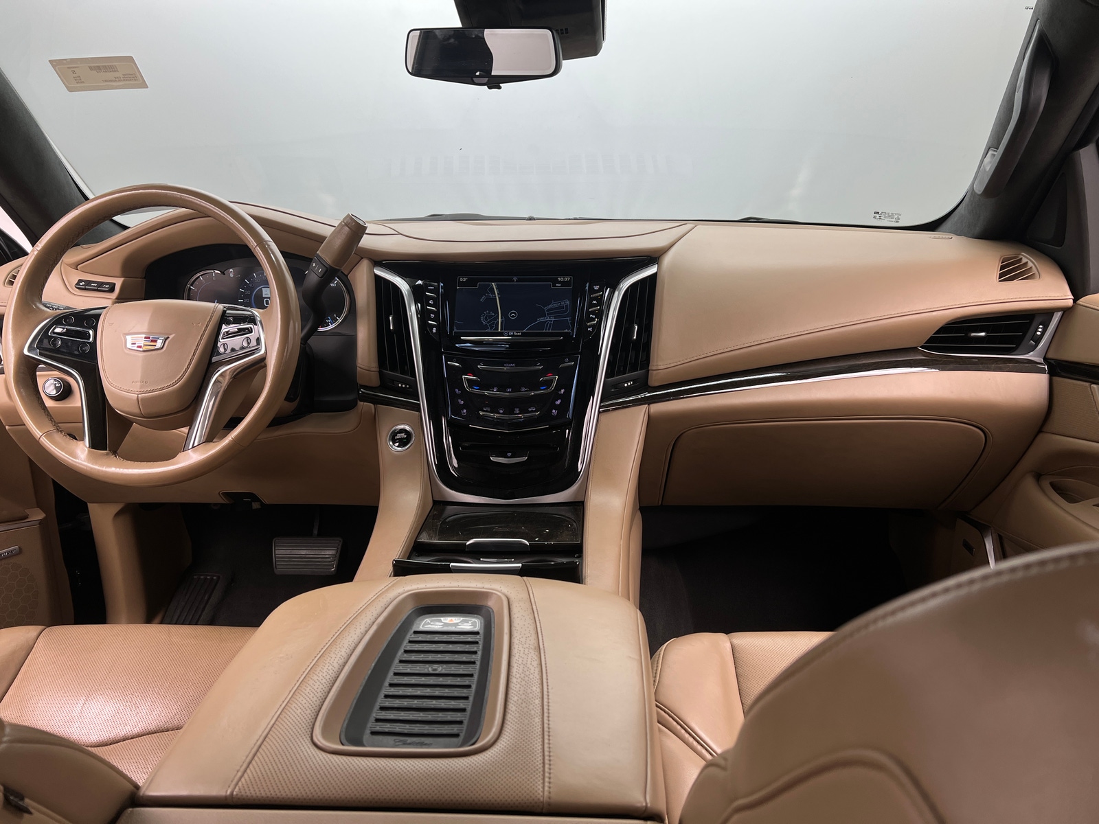 Thumbnail: 2020 Cadillac Escalade - 3