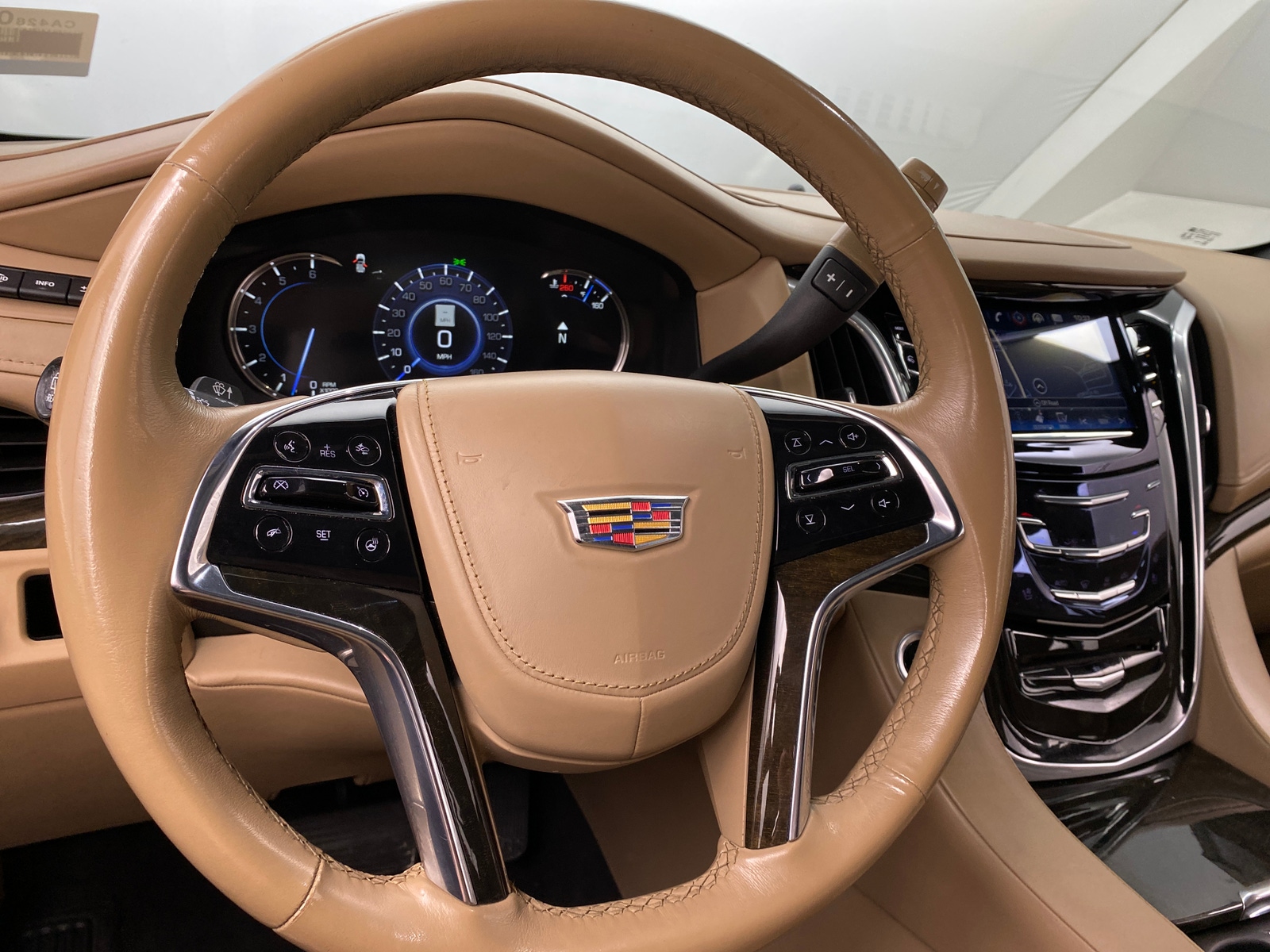 Thumbnail: 2020 Cadillac Escalade - 5