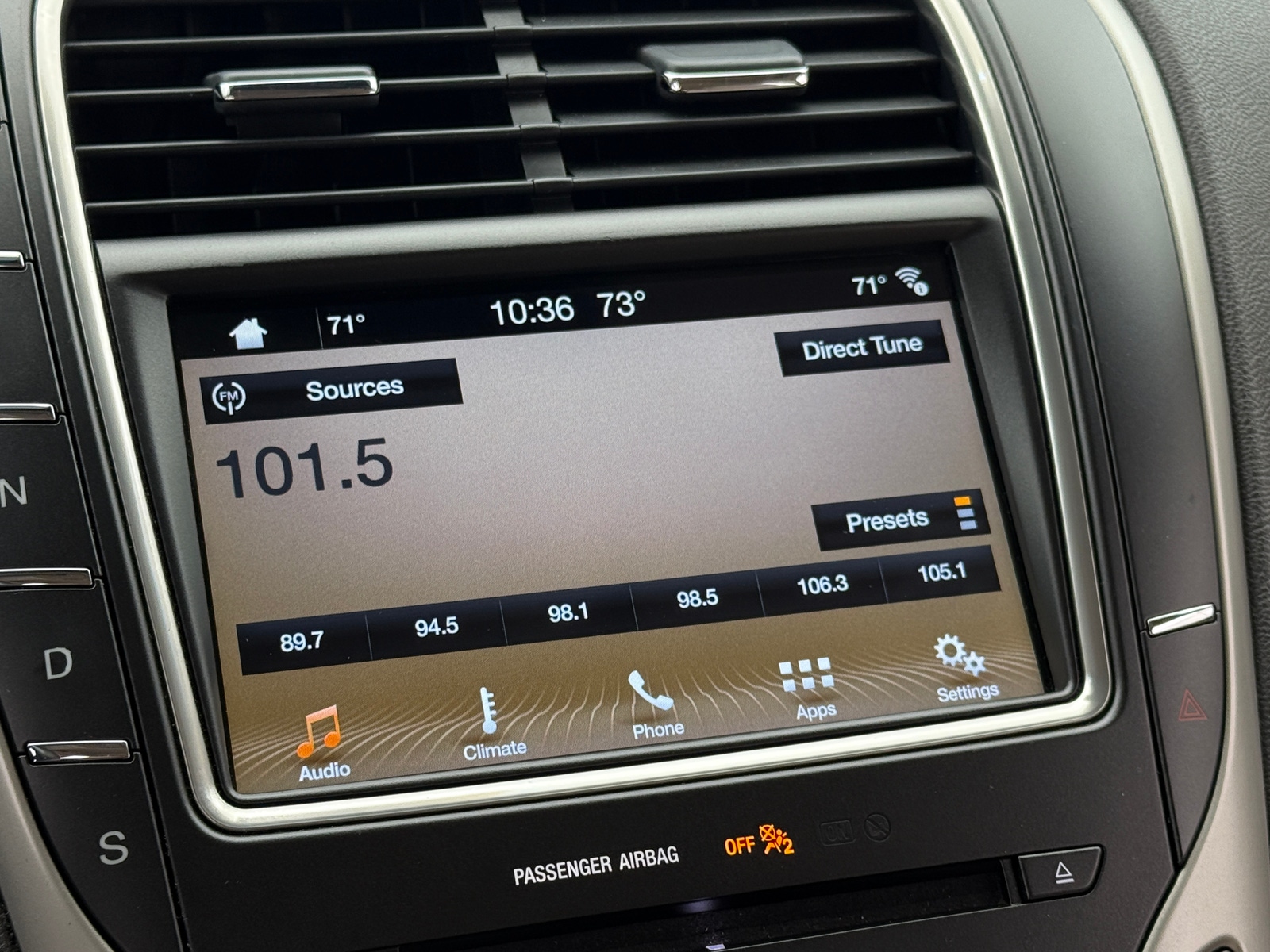 Thumbnail: 2017 Lincoln MKX - 3