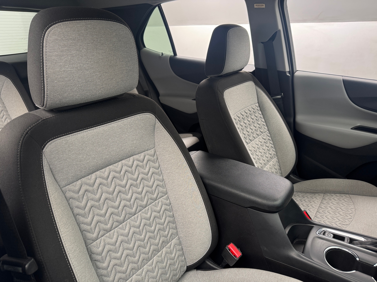 Thumbnail: 2024 Chevrolet Equinox - 2