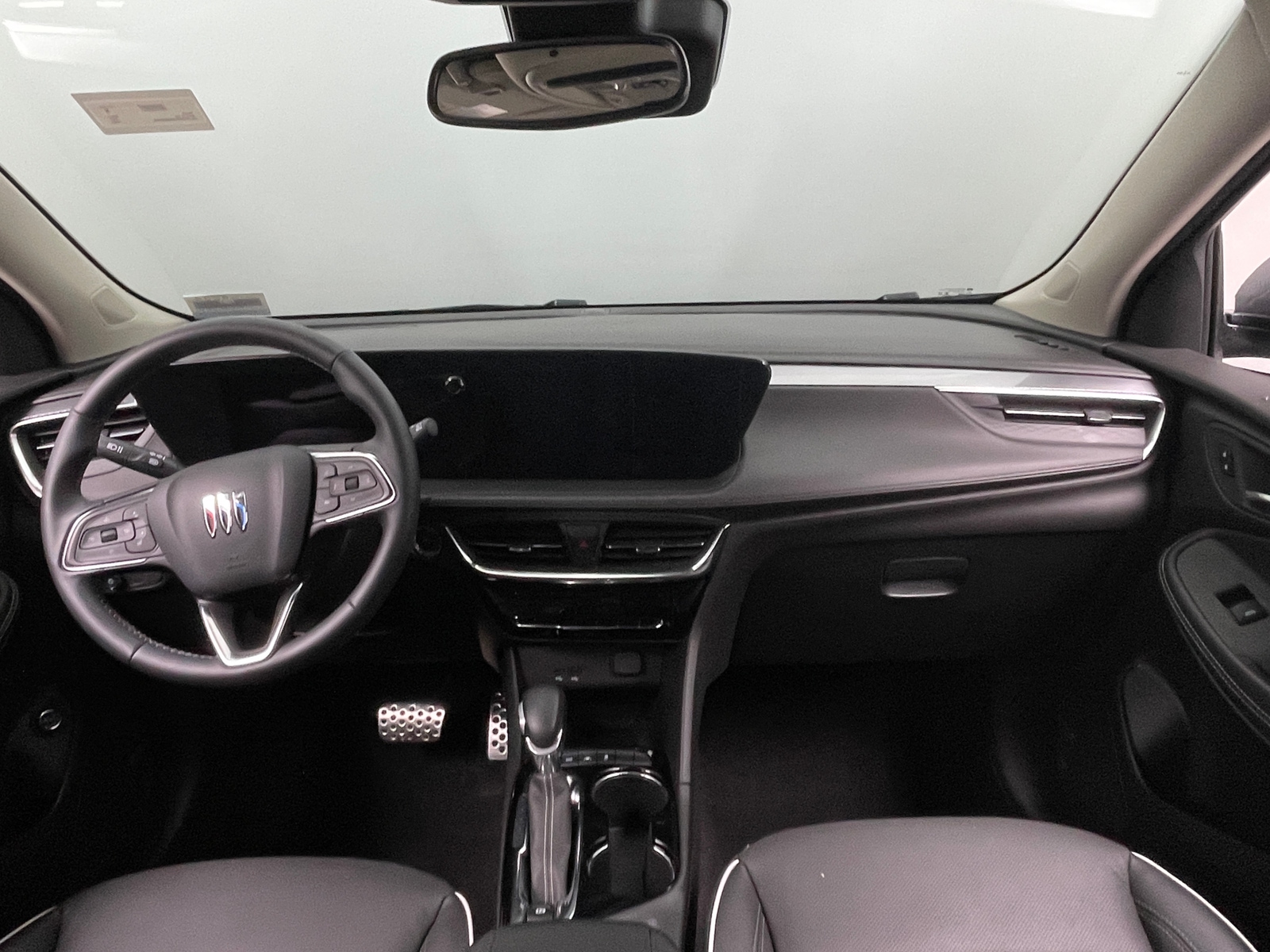 Thumbnail: 2024 Buick Encore GX - 2