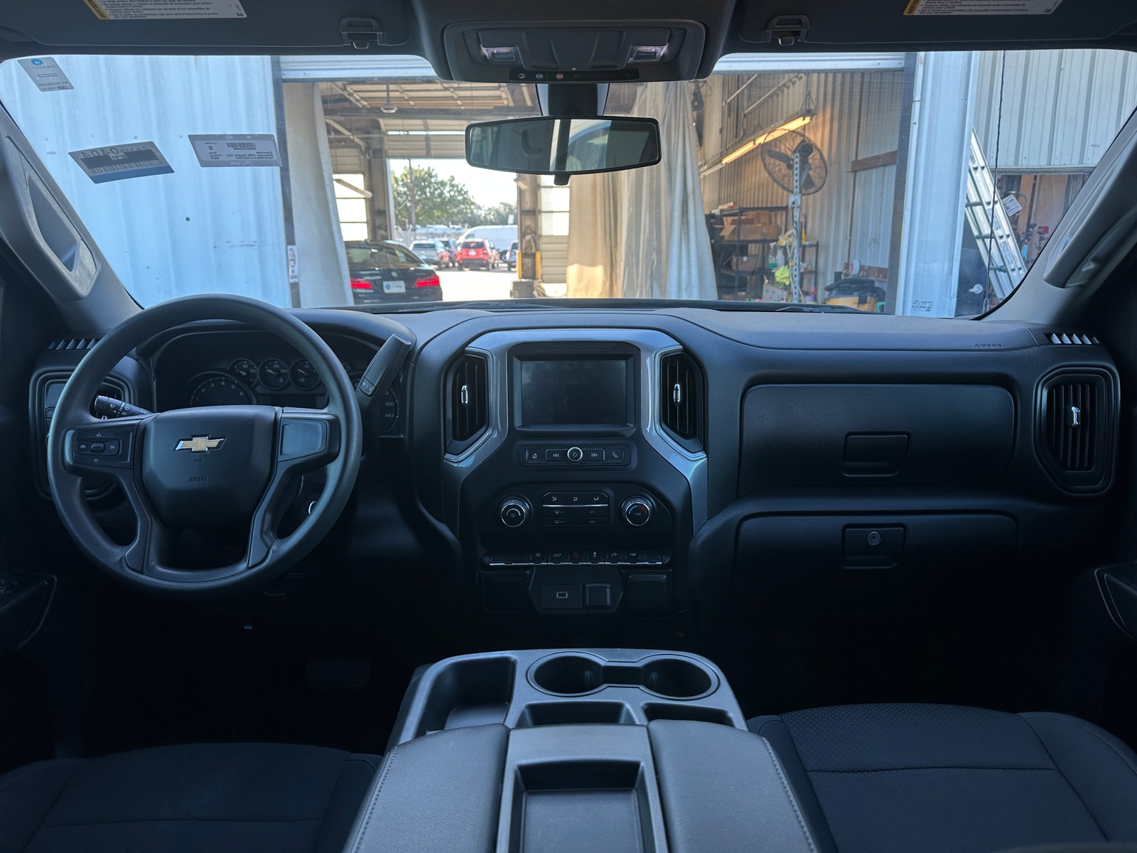 Thumbnail: 2020 Chevrolet Silverado 1500 - 3