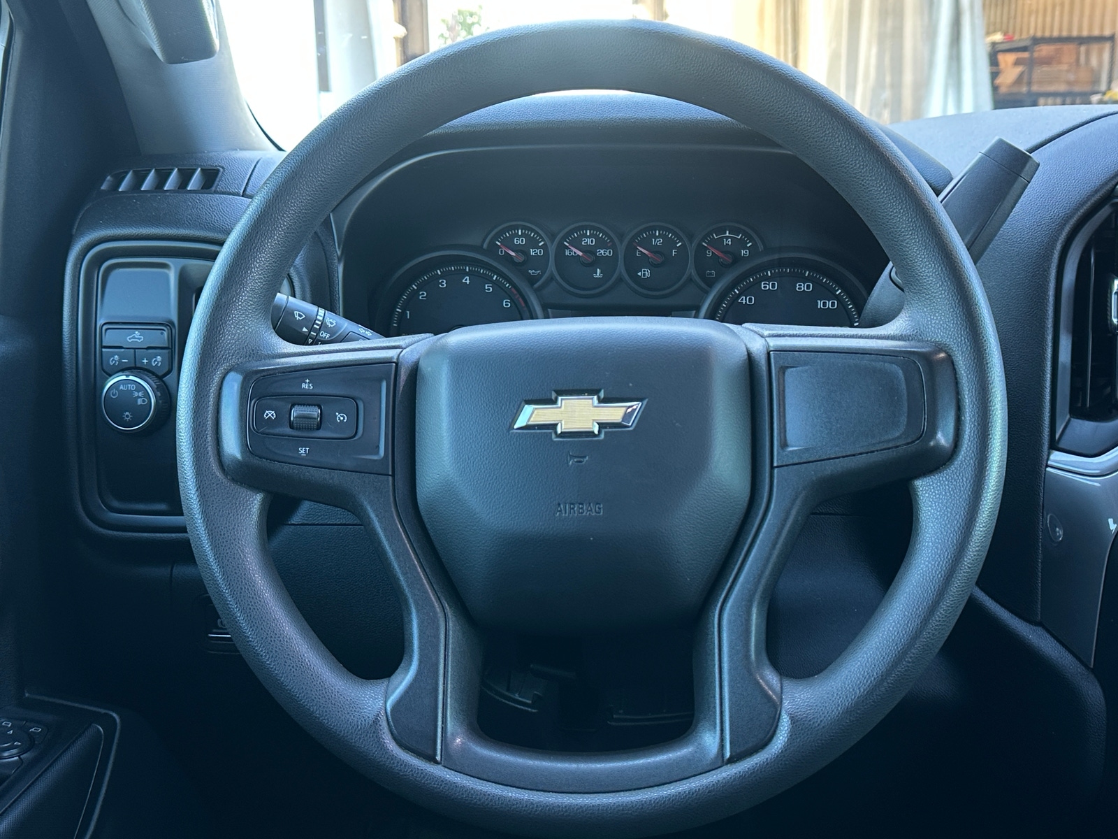 Thumbnail: 2020 Chevrolet Silverado 1500 - 5