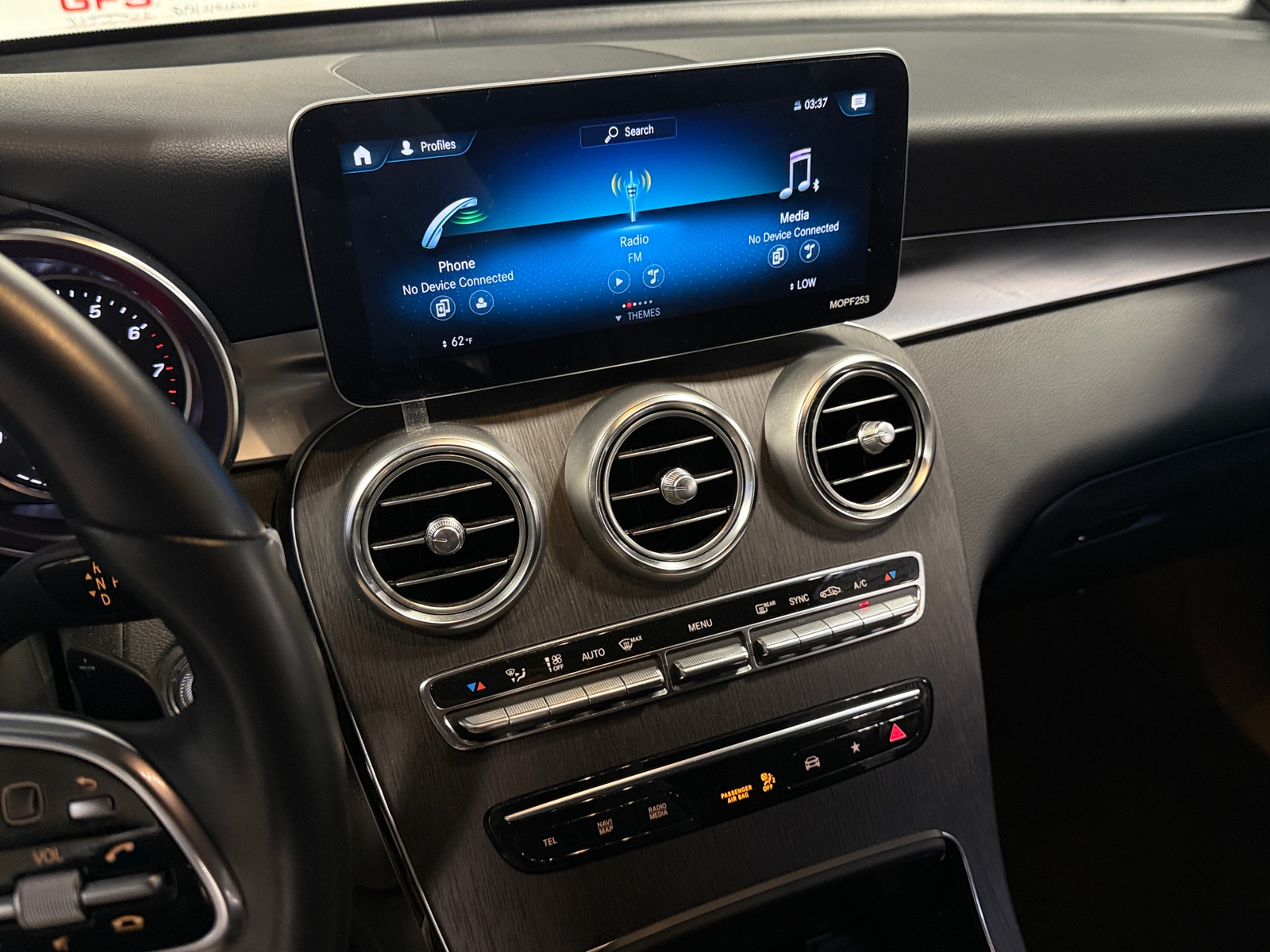 Thumbnail: 2020 Mercedes-Benz GLC - 3