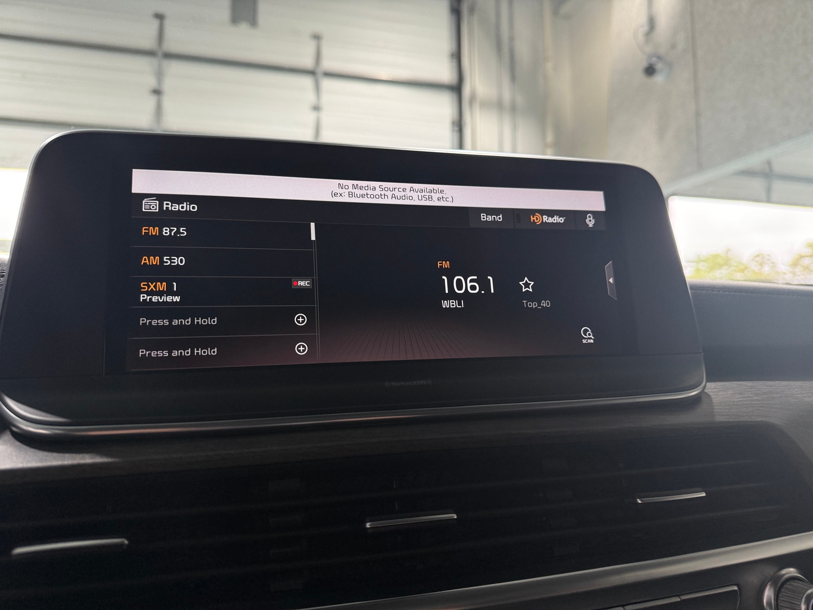 Thumbnail: 2020 Kia Telluride - 3