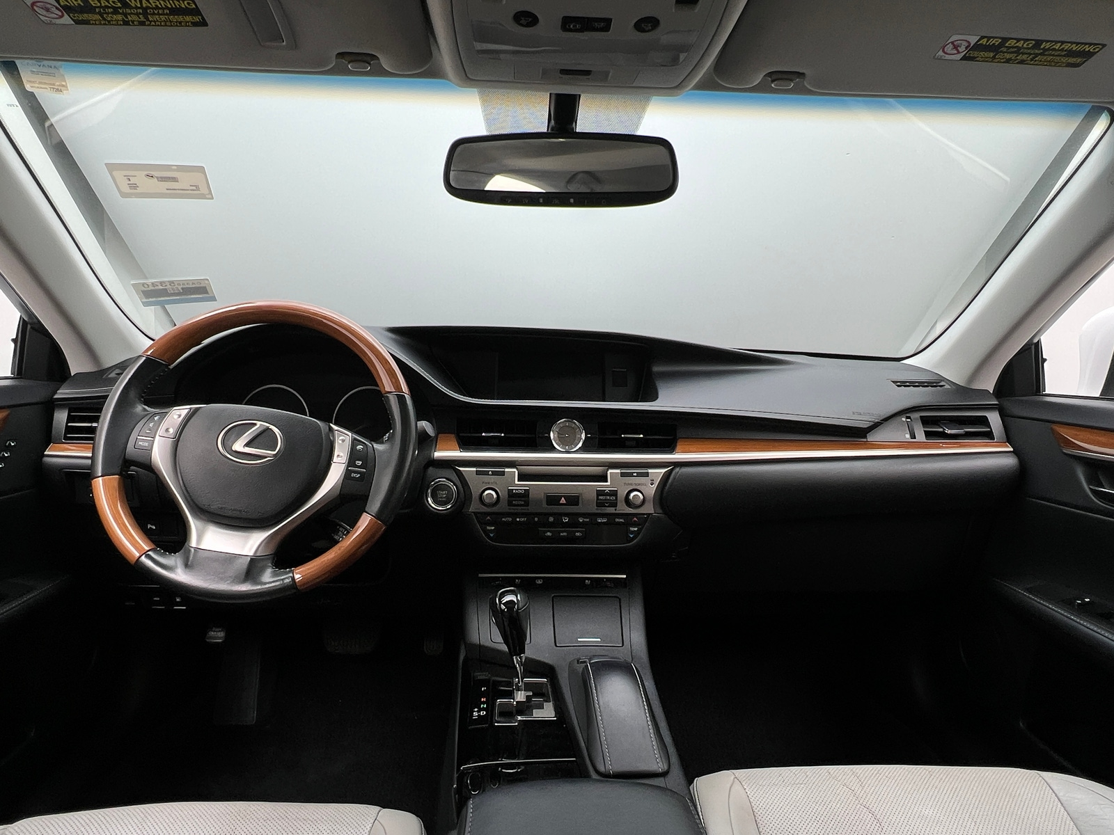 Thumbnail: 2014 Lexus ES - 2
