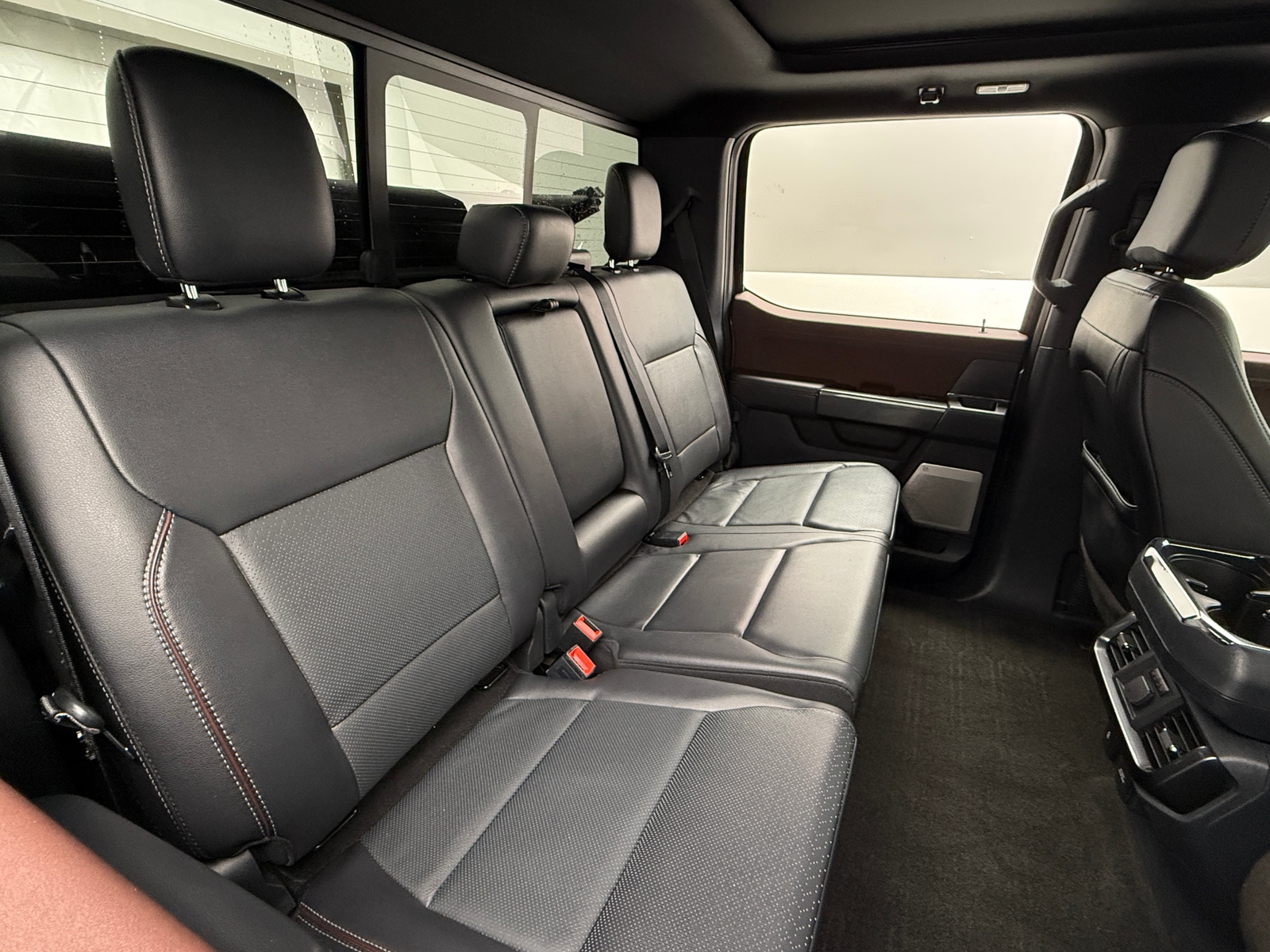 Thumbnail: 2022 Ford Econoline - 5