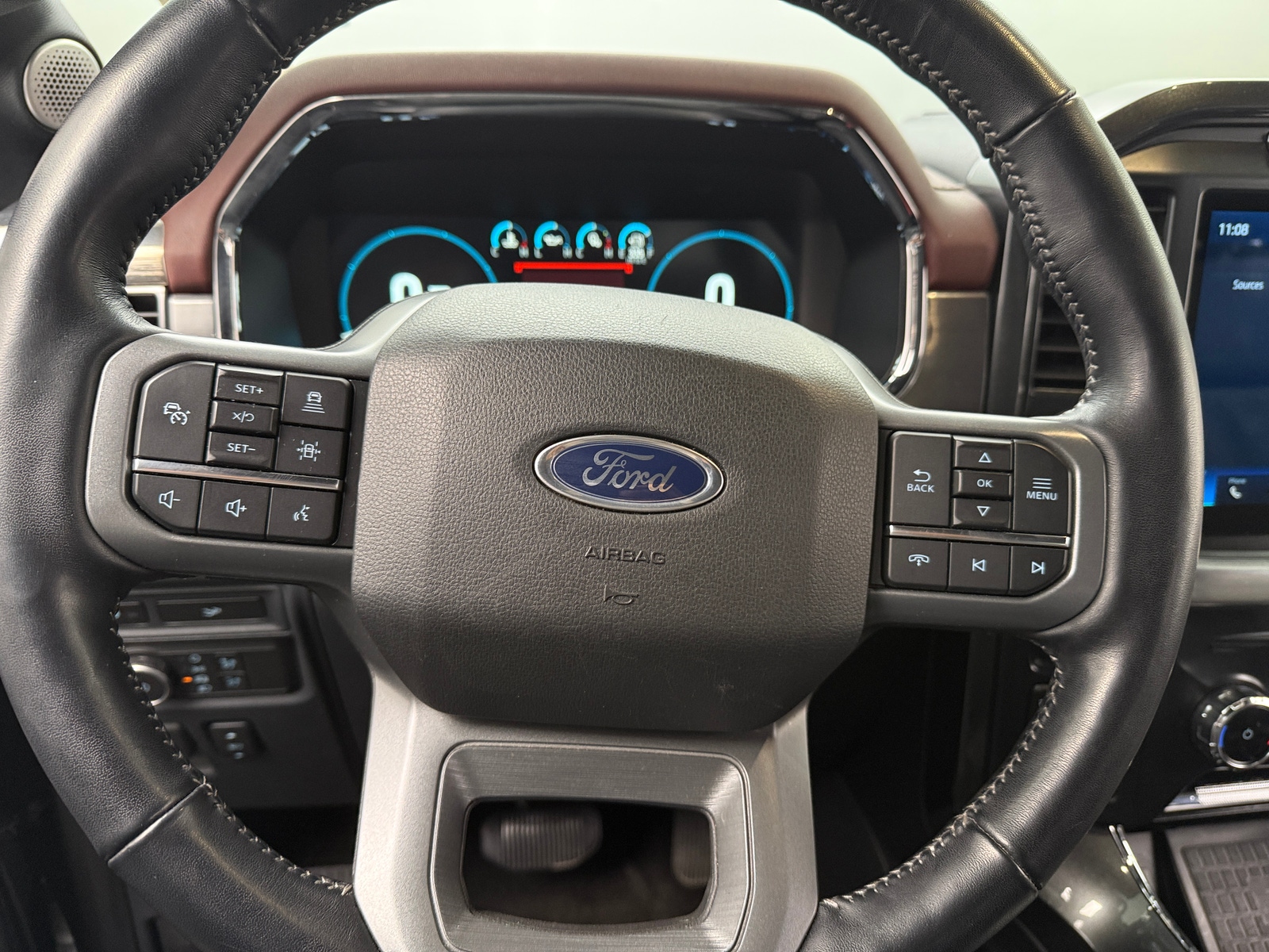 Thumbnail: 2022 Ford Econoline - 4