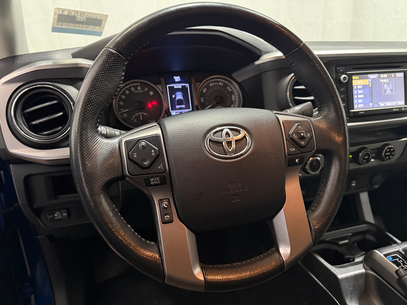 Thumbnail: 2016 Toyota Tacoma - 5