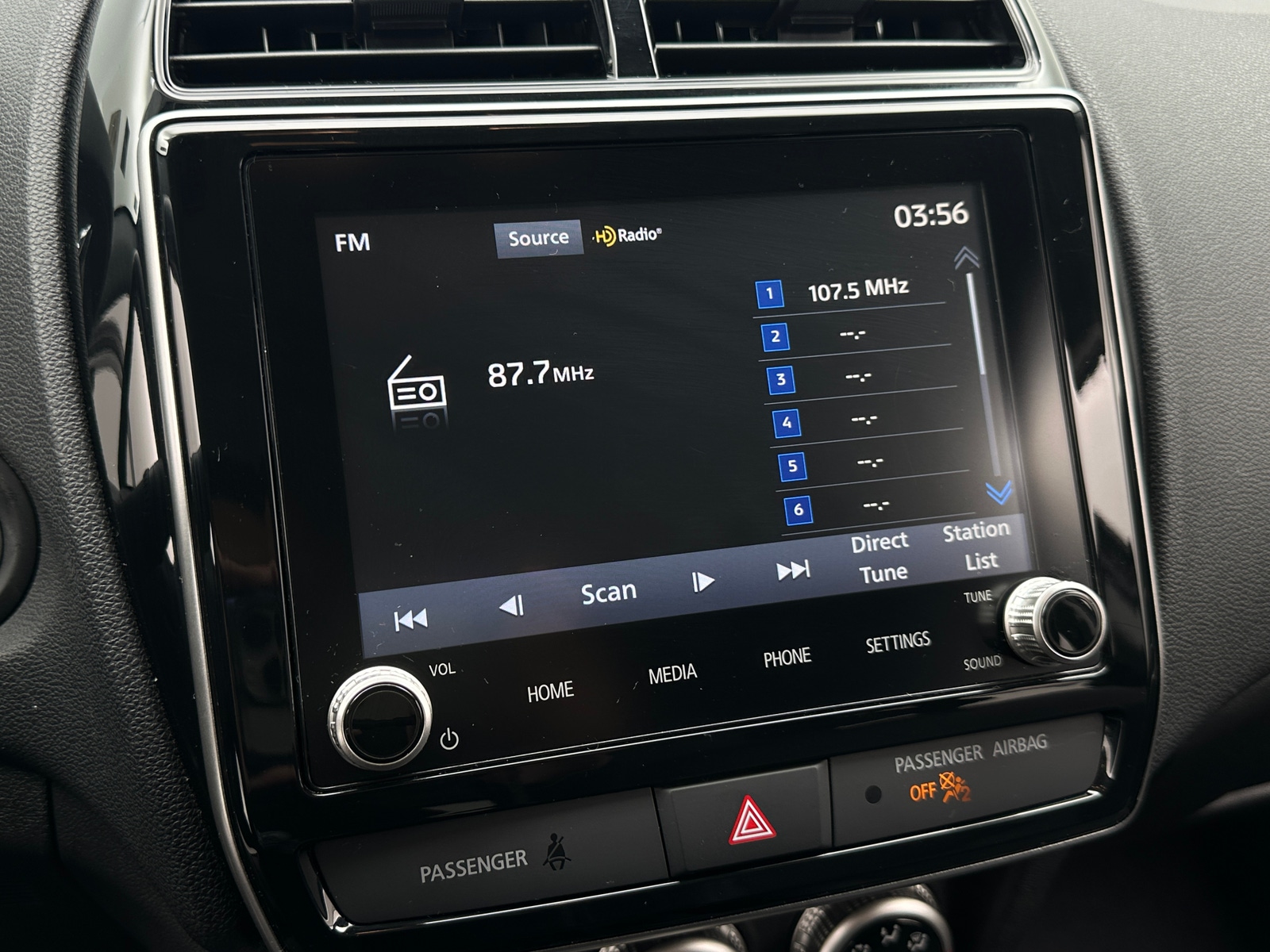 Thumbnail: 2024 Mitsubishi Outlander Sport - 3