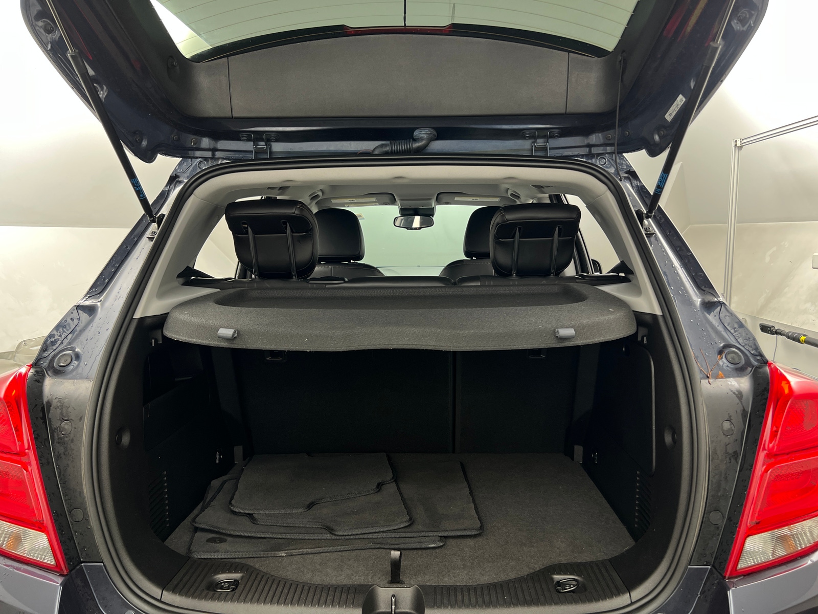 Thumbnail: 2018 Chevrolet Trax - 7