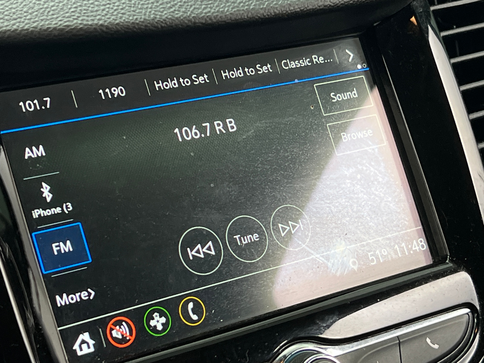 Thumbnail: 2018 Chevrolet Trax - 4