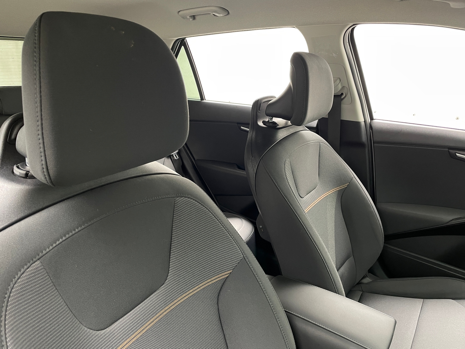 Thumbnail: 2025 Kia Niro - 2