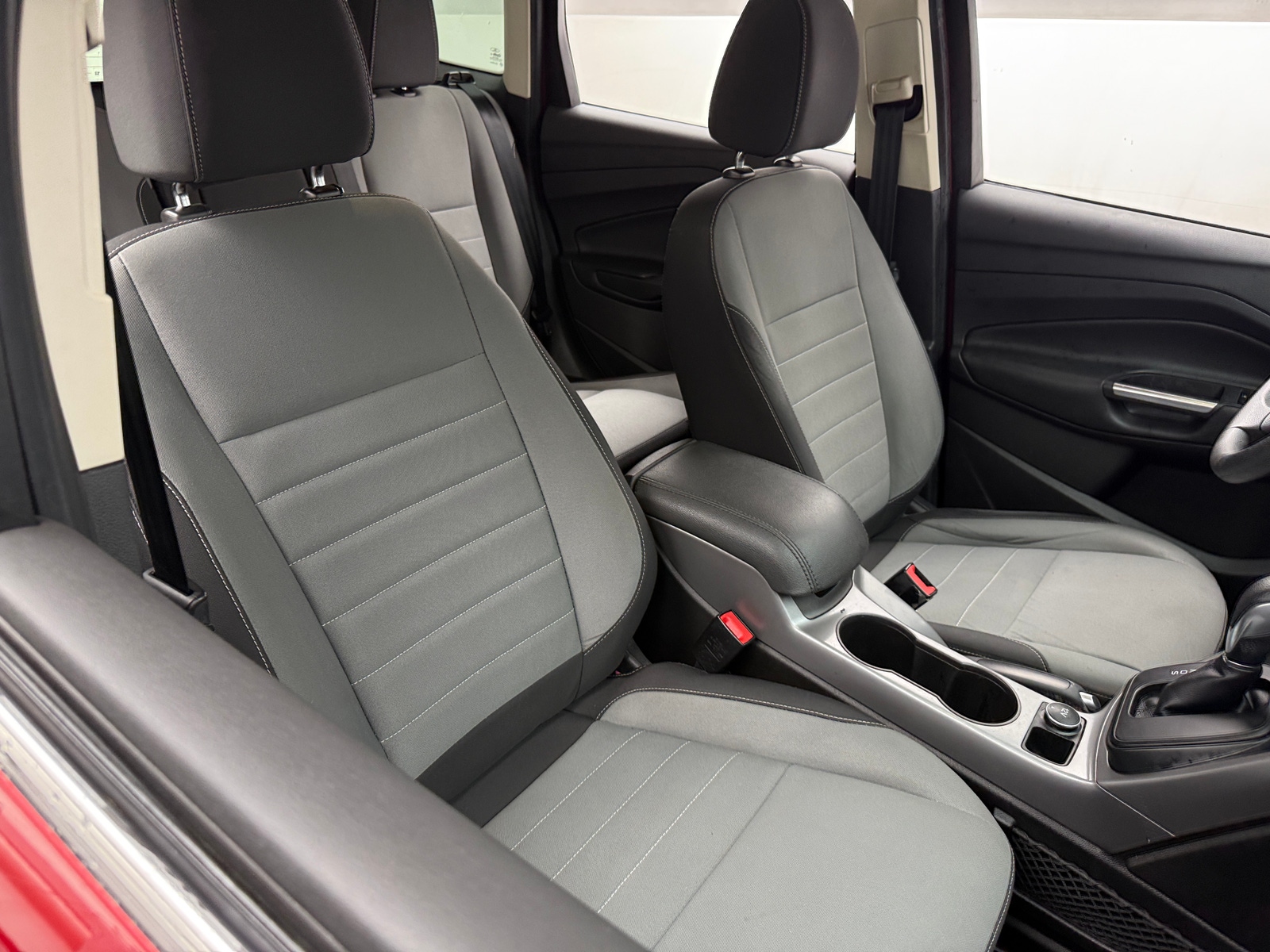 Thumbnail: 2016 Ford Escape - 2