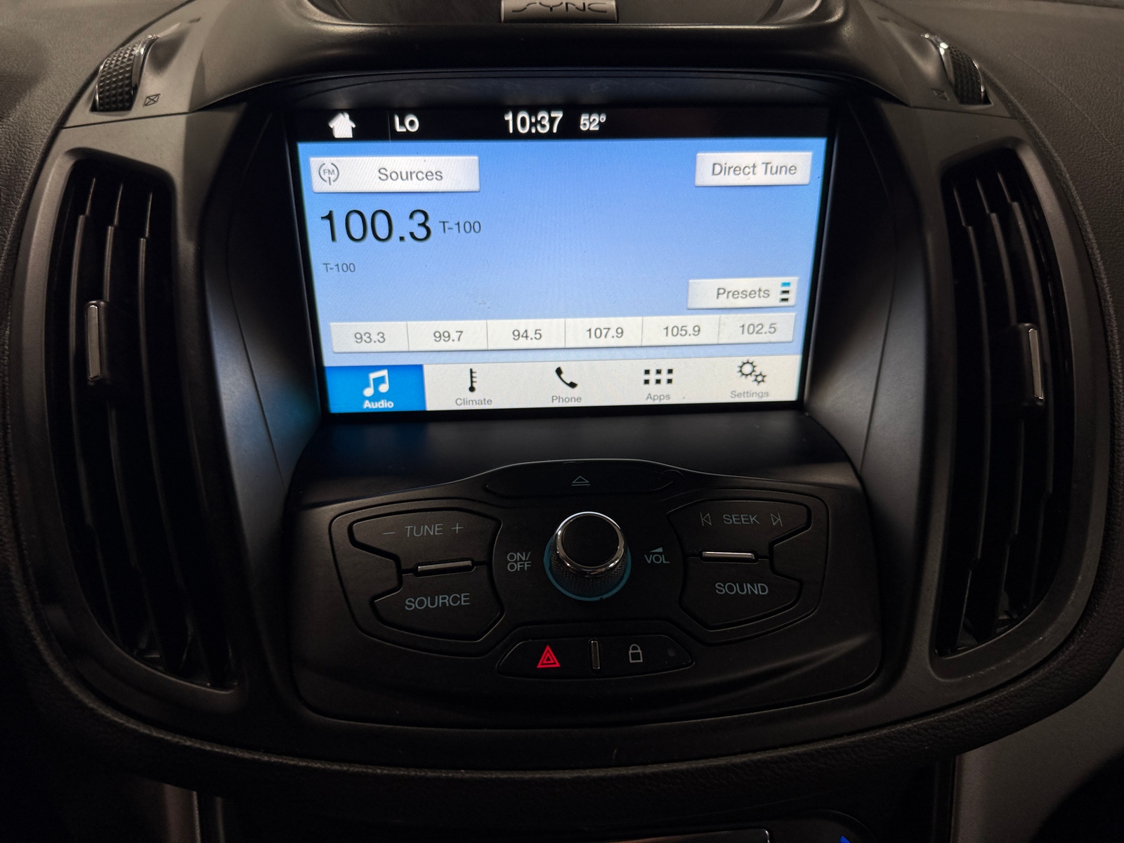 Thumbnail: 2016 Ford Escape - 4