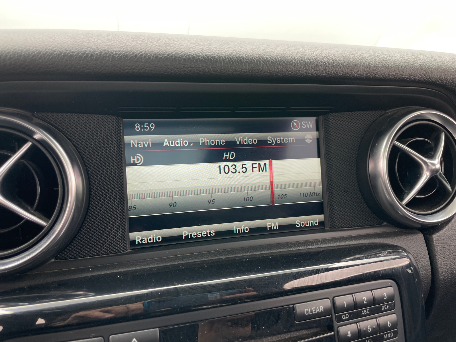 Thumbnail: 2015 Mercedes-Benz SLK - 3