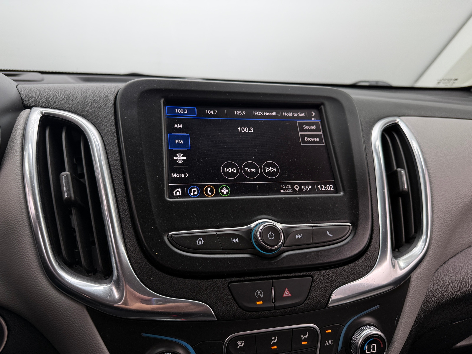 Thumbnail: 2023 Chevrolet Equinox - 4