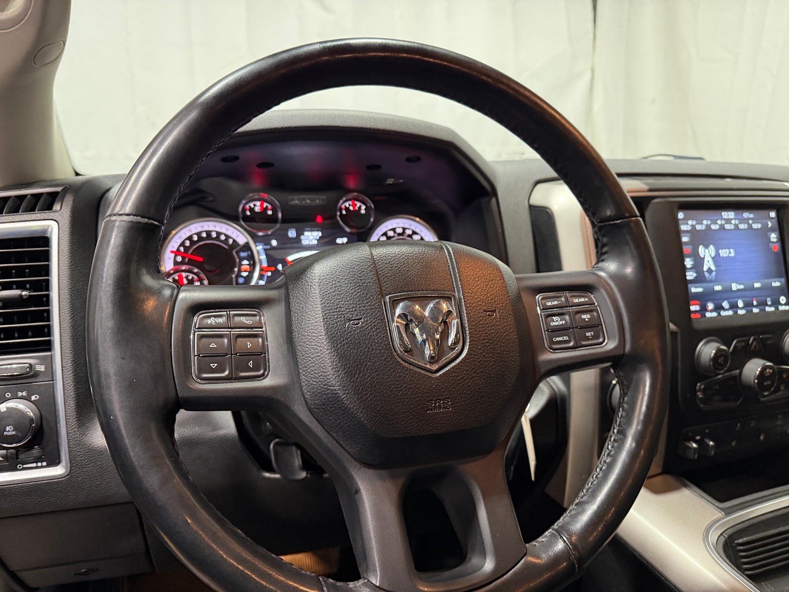 Thumbnail: 2020 RAM 1500 Classic - 5