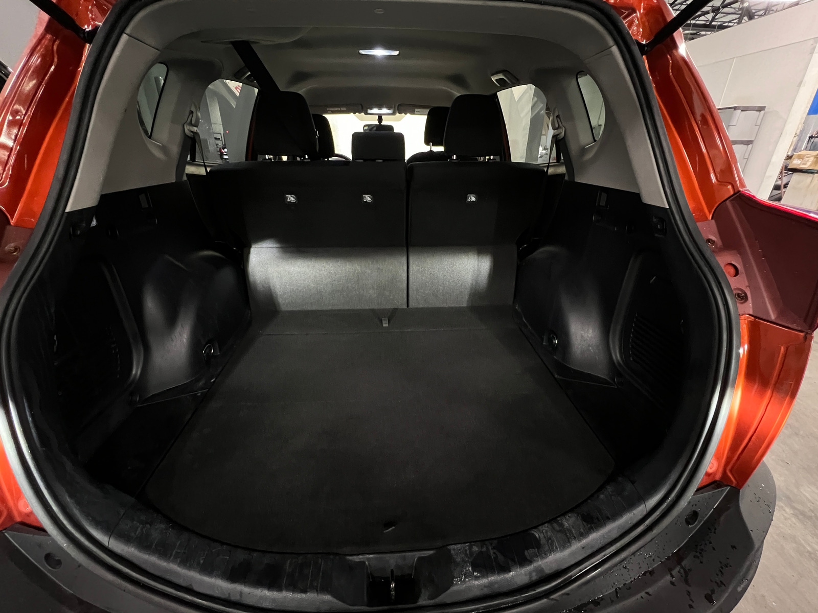 Thumbnail: 2015 Toyota RAV4 - 7