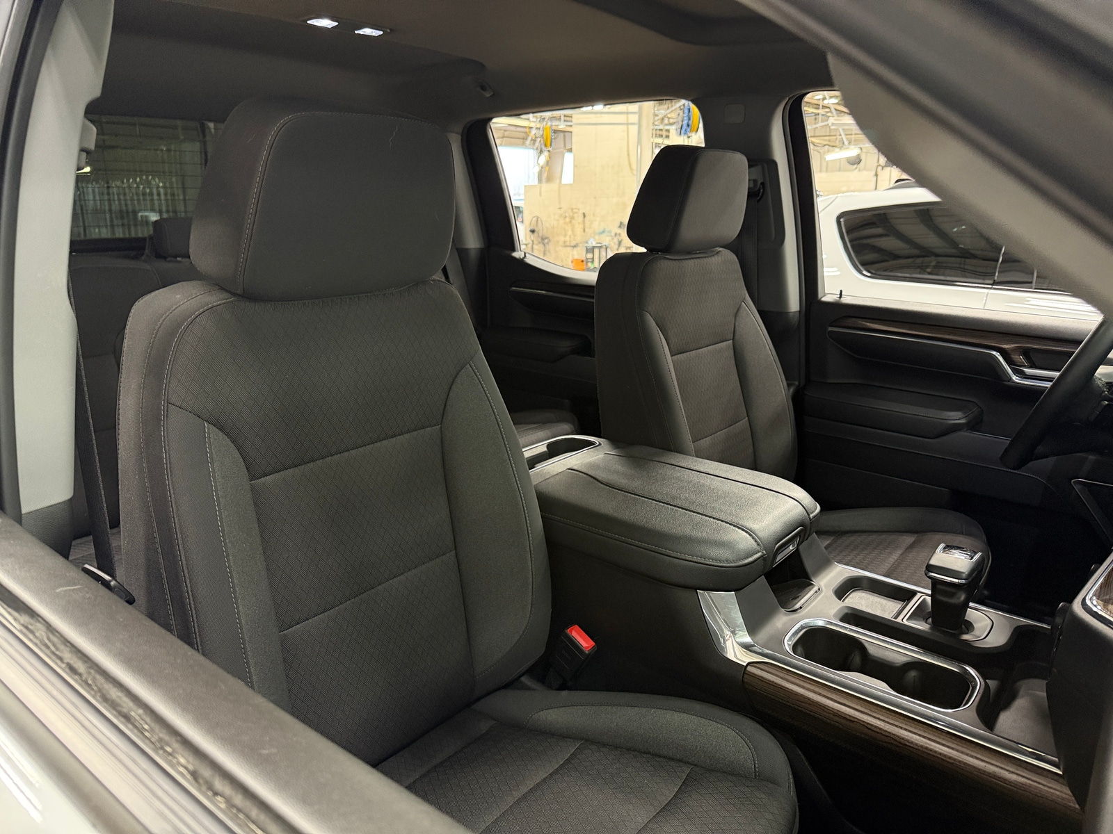 Thumbnail: 2024 Chevrolet Silverado 1500 - 2